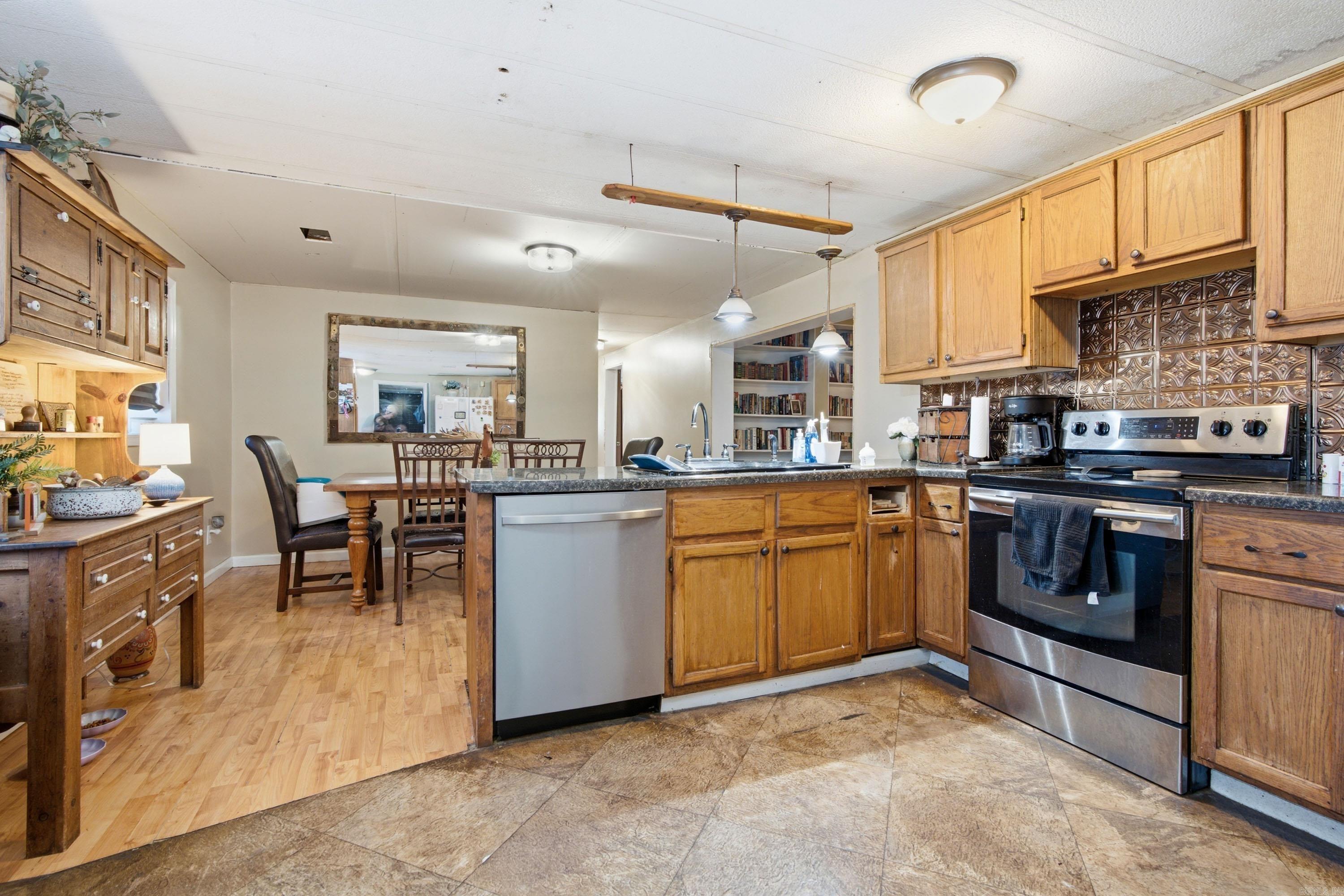 204 Peach  Harrisburg, AR