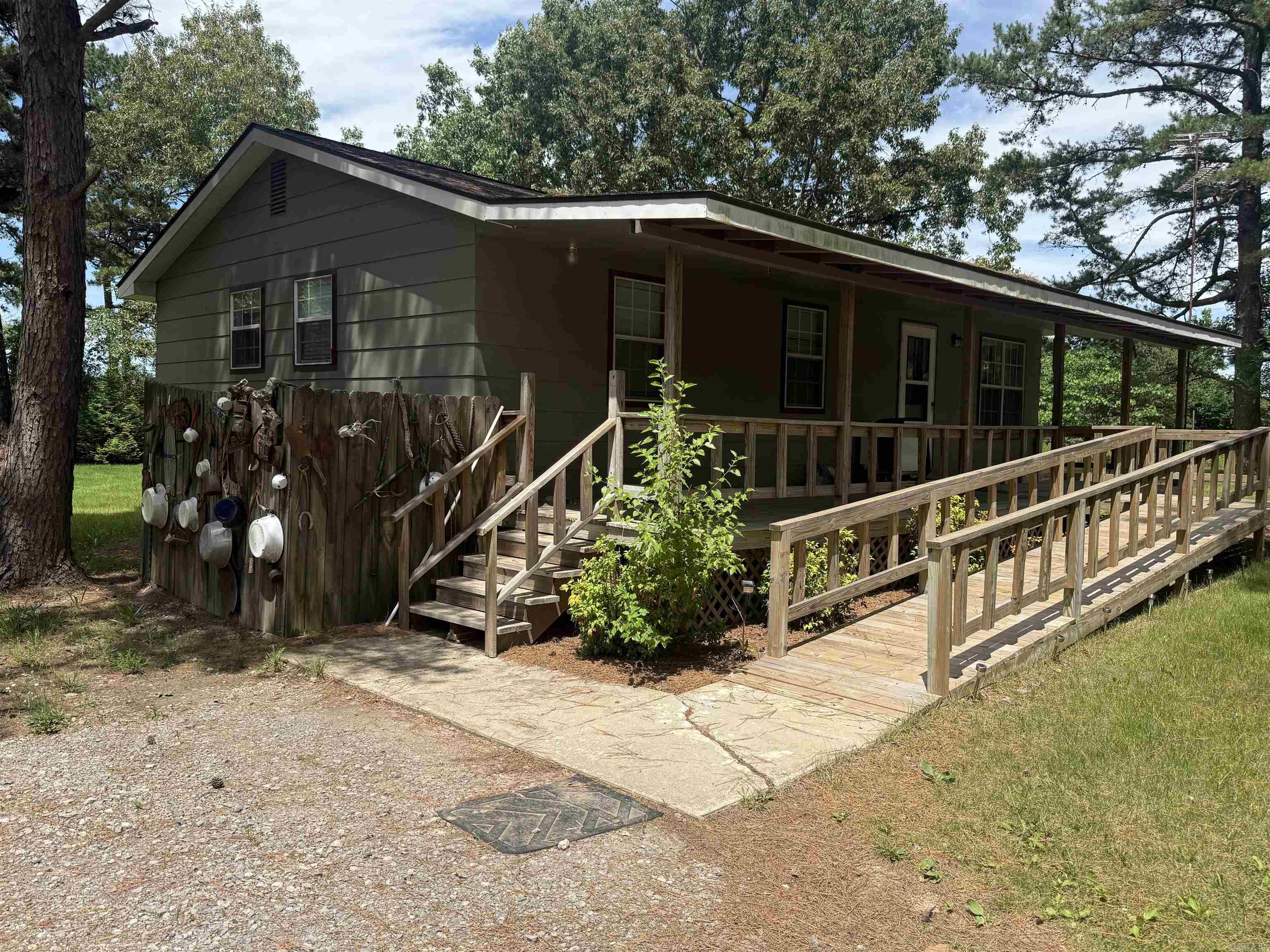 245 Berry  Concord, AR