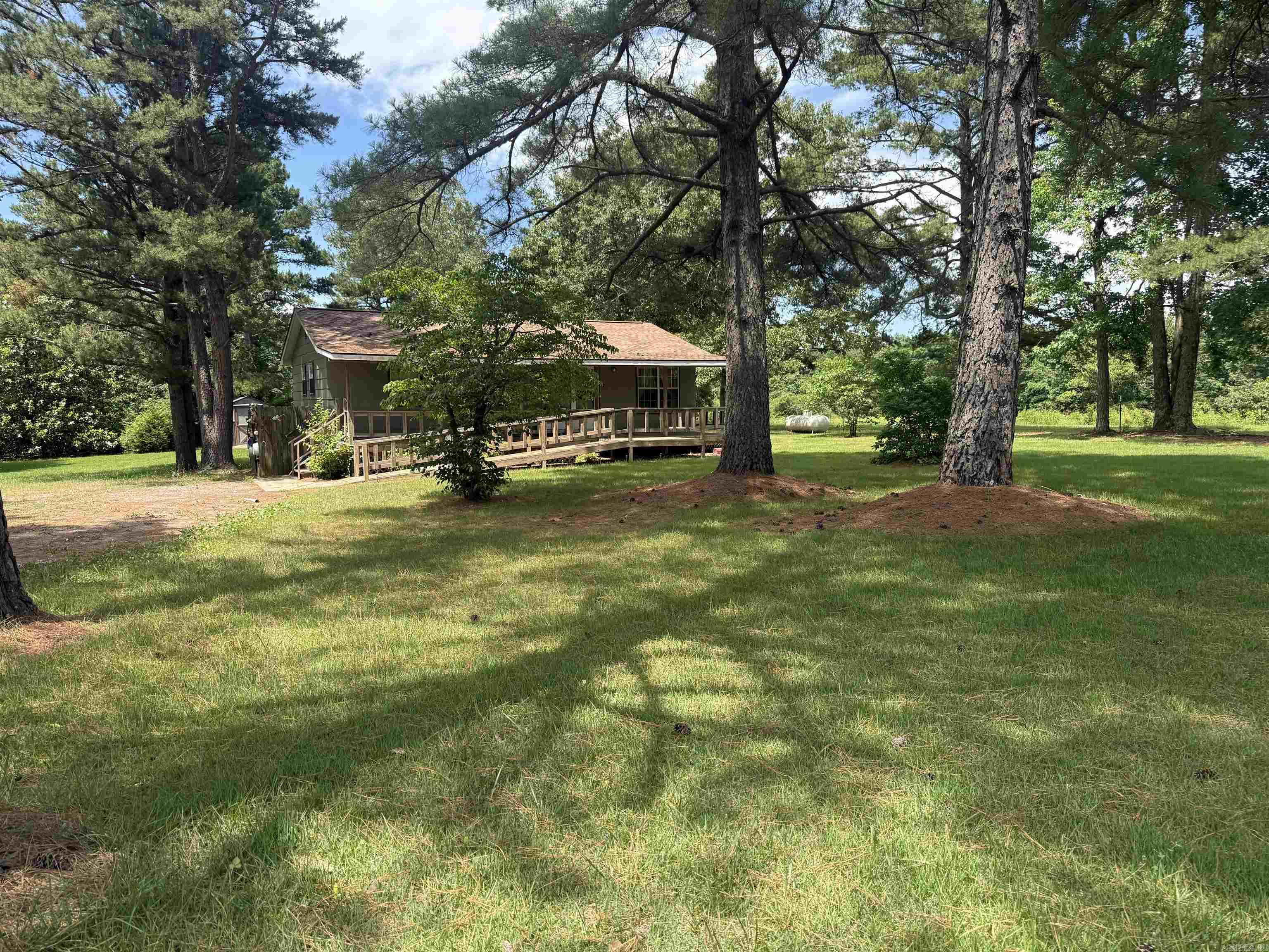 245 Berry  Concord, AR