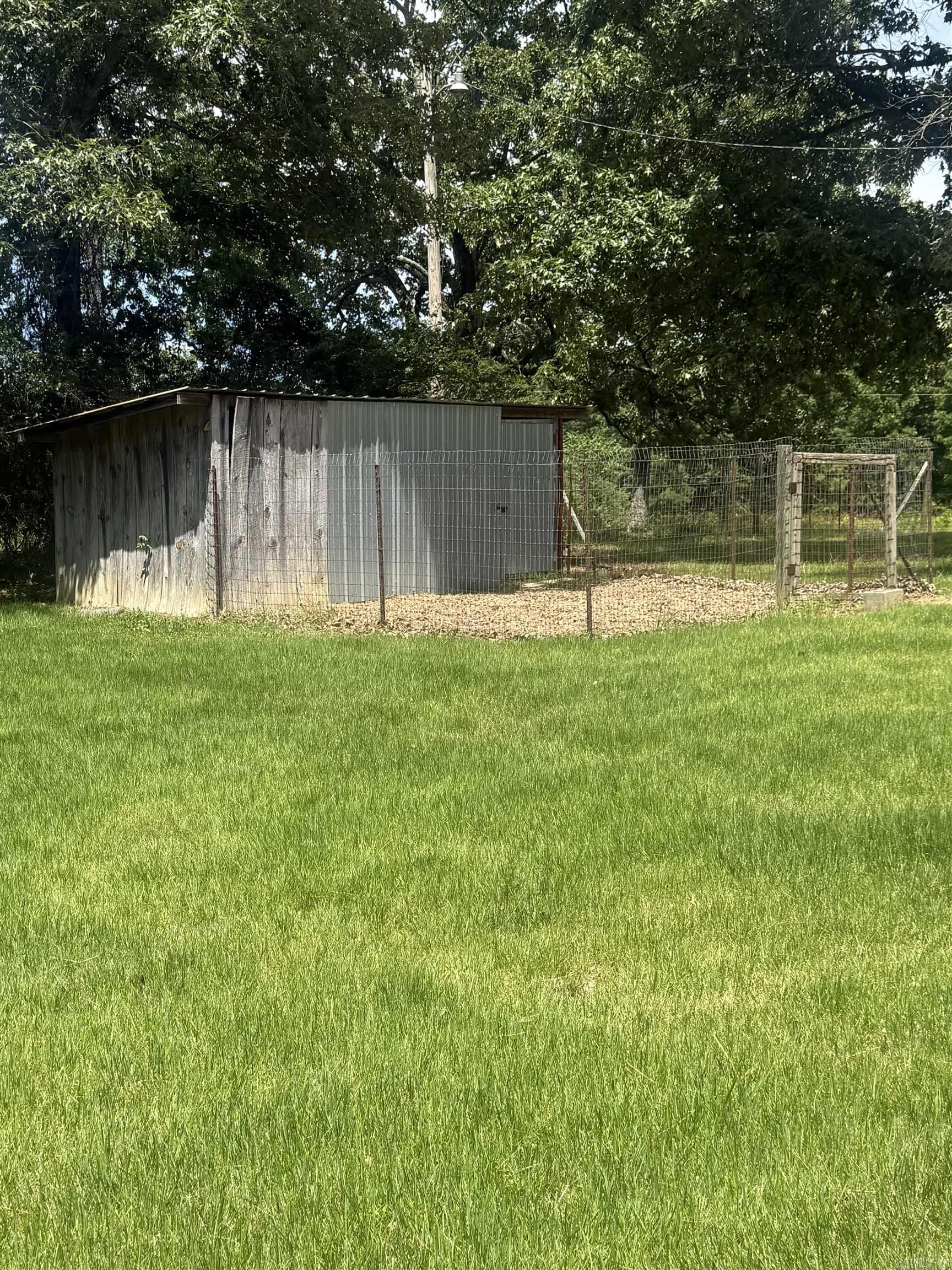 245 Berry  Concord, AR