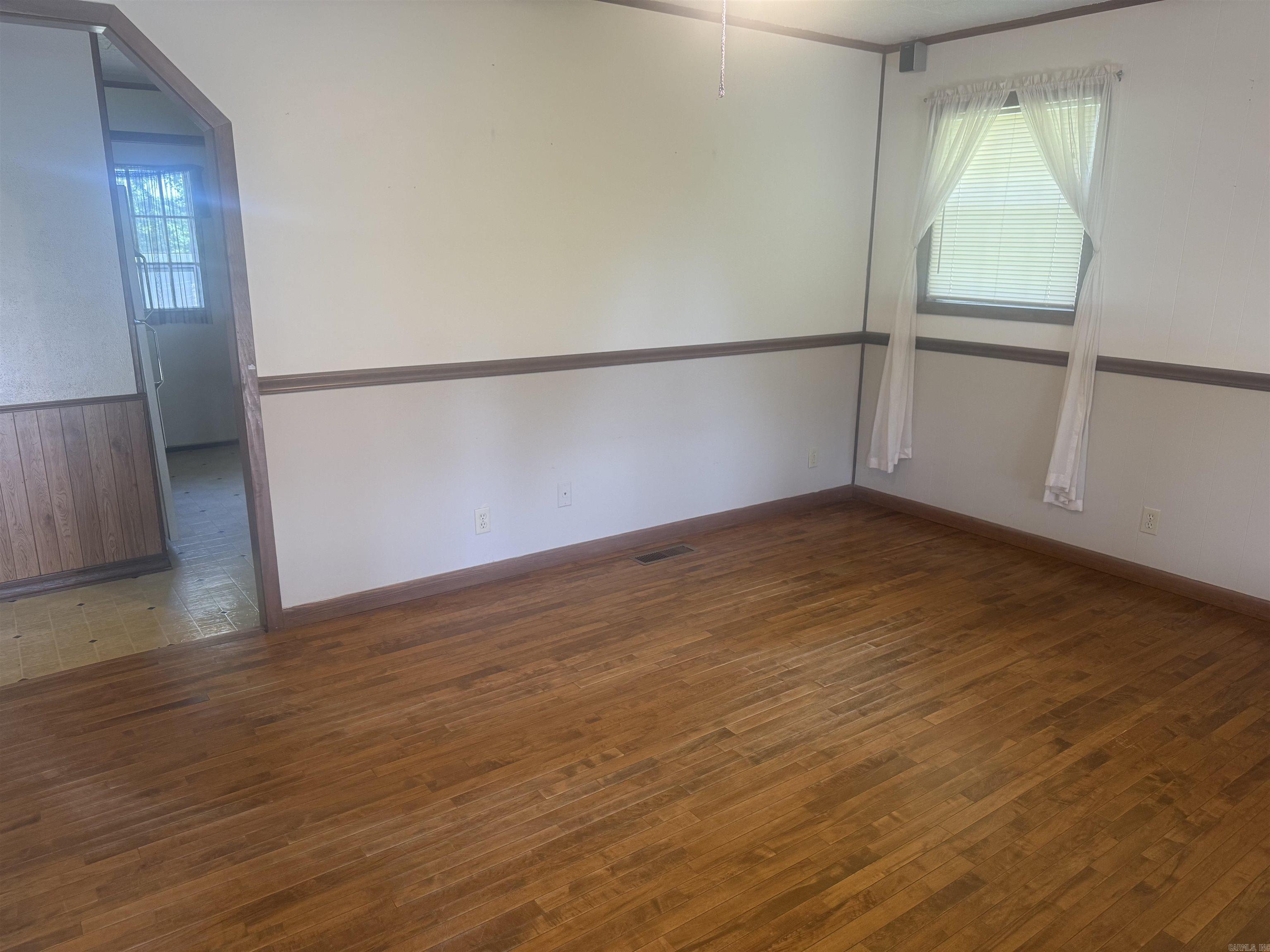 245 Berry  Concord, AR