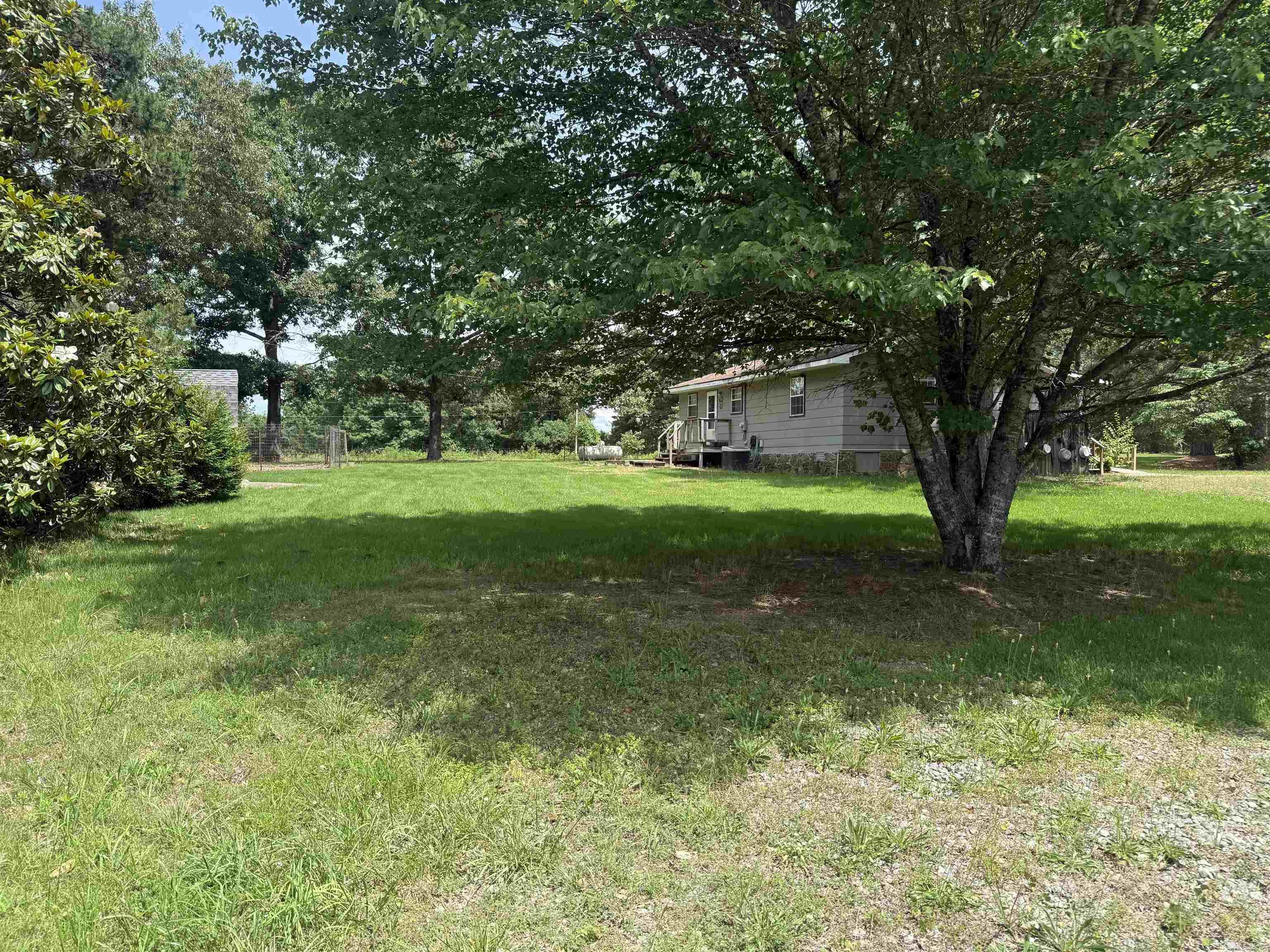 245 Berry  Concord, AR