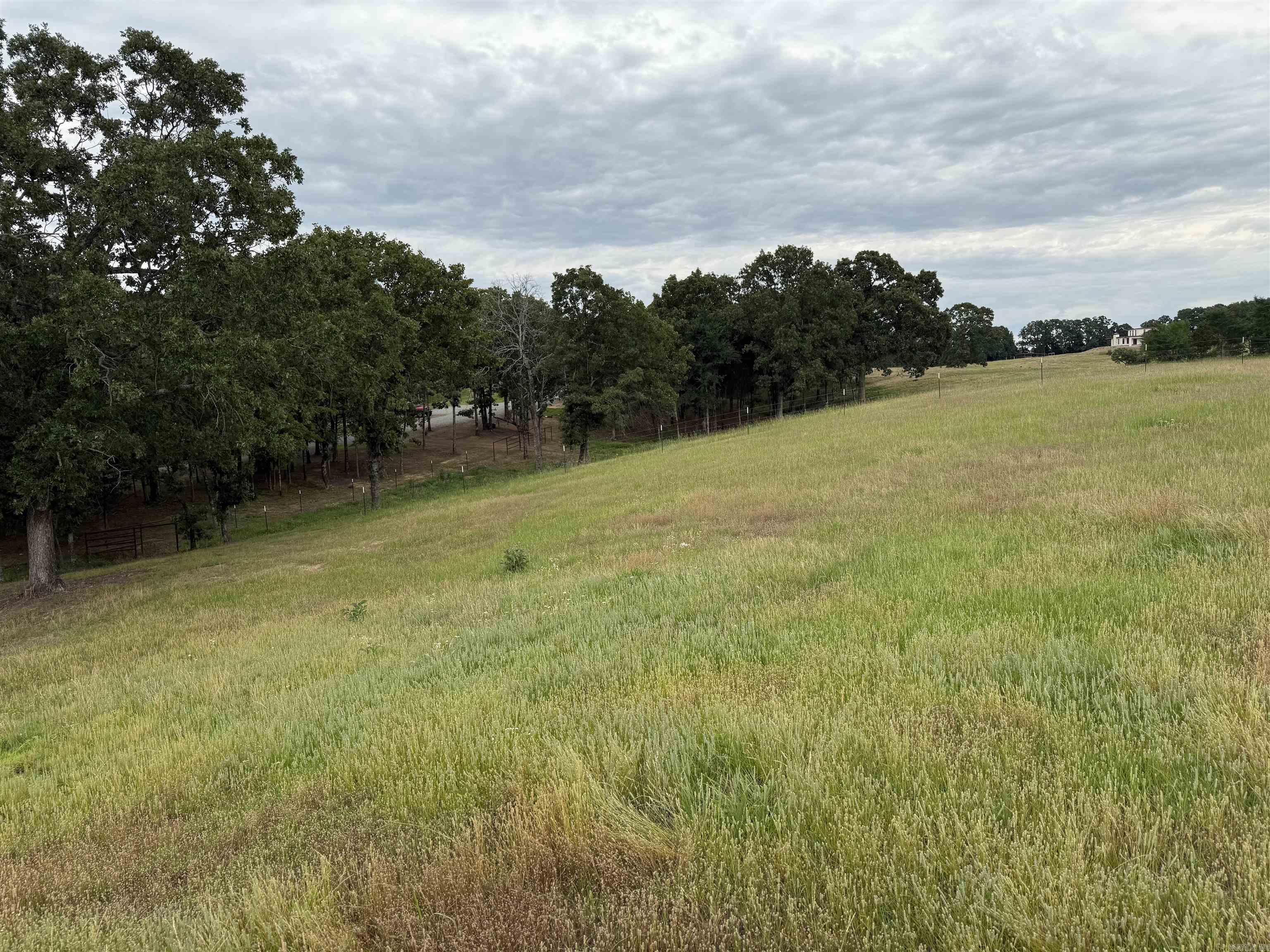 801 Fox Den  El Paso, AR