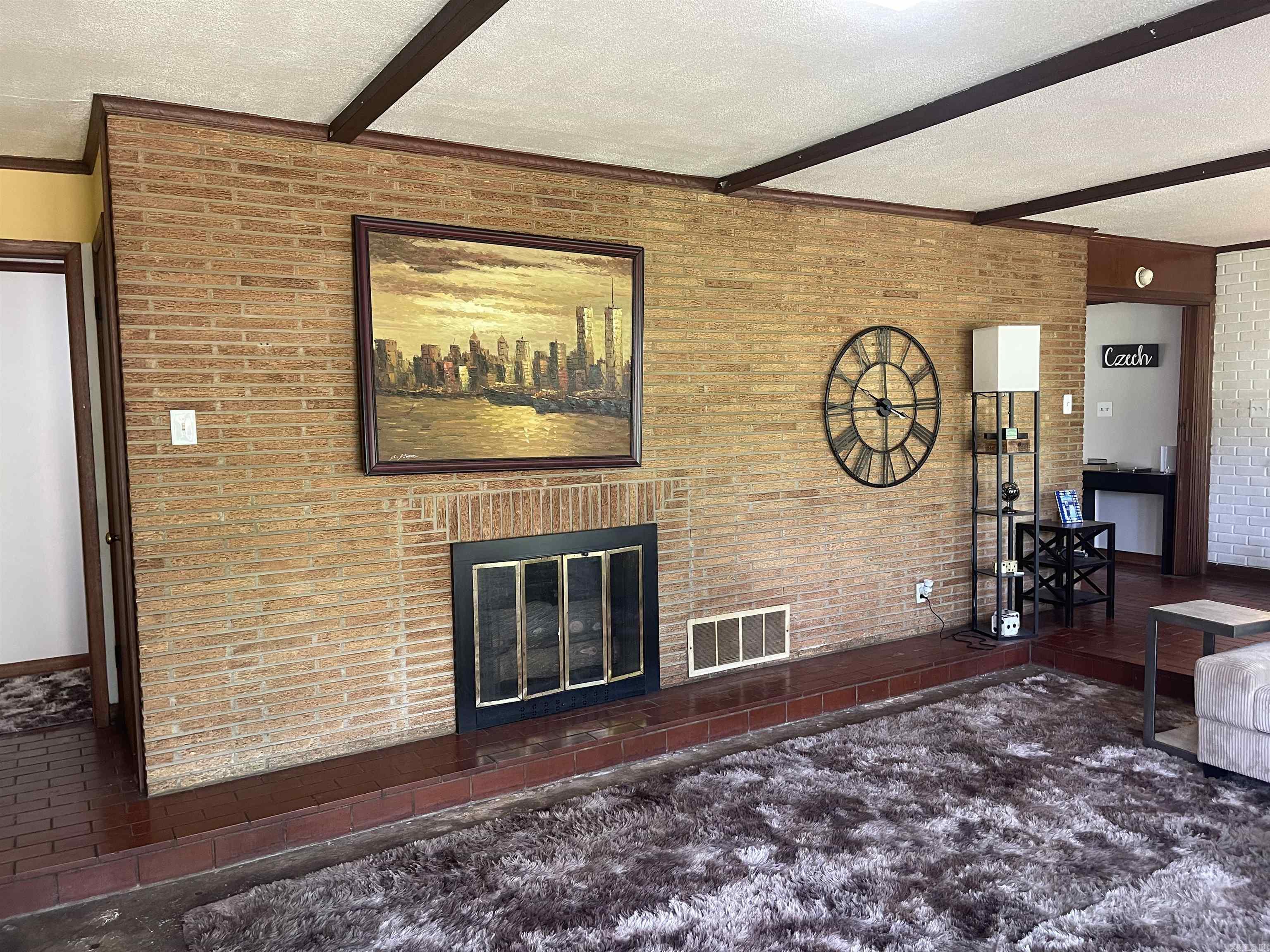 121 S Seventh  De Queen, AR