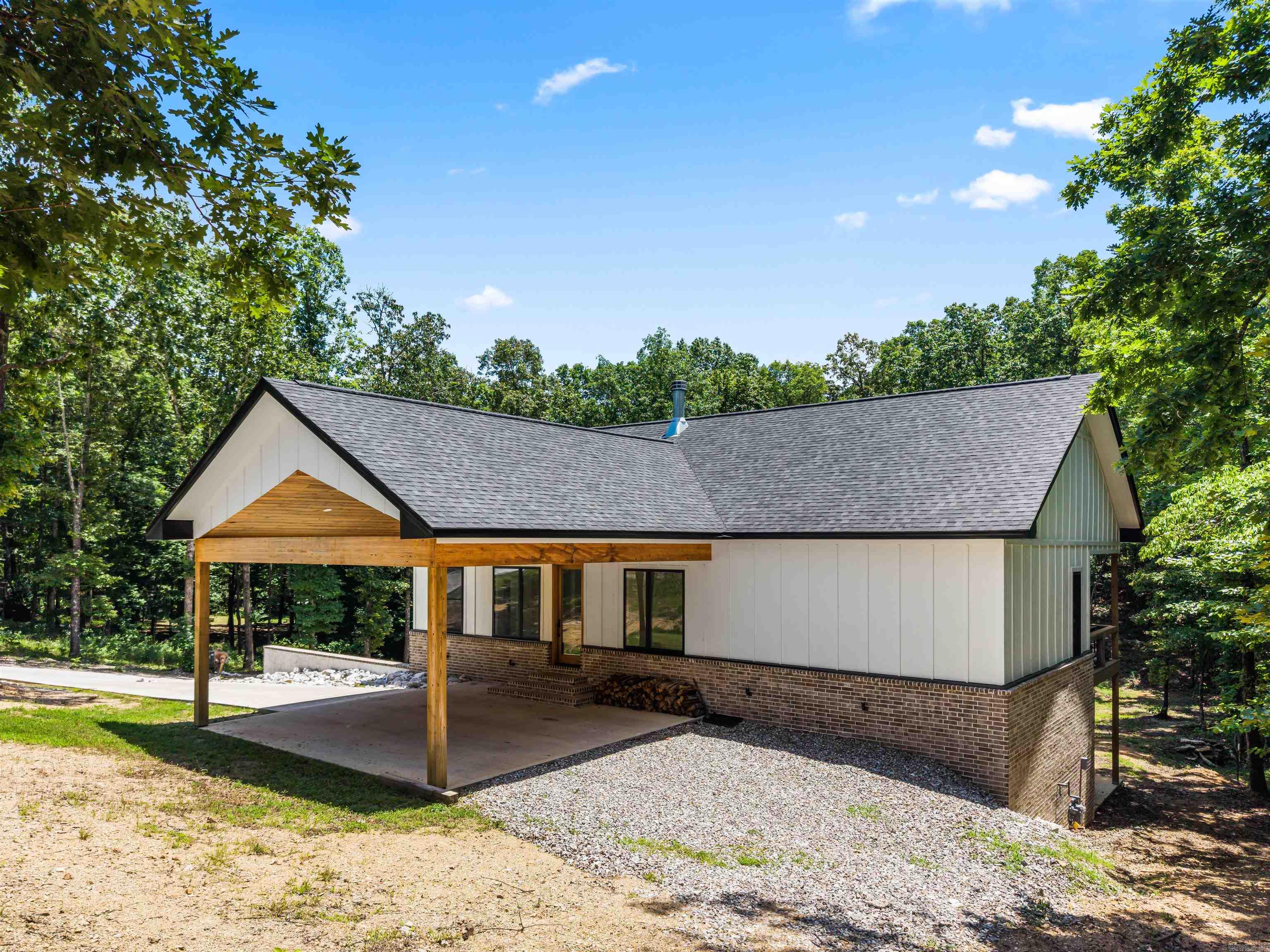 179 Rockdale  Hot Springs, AR