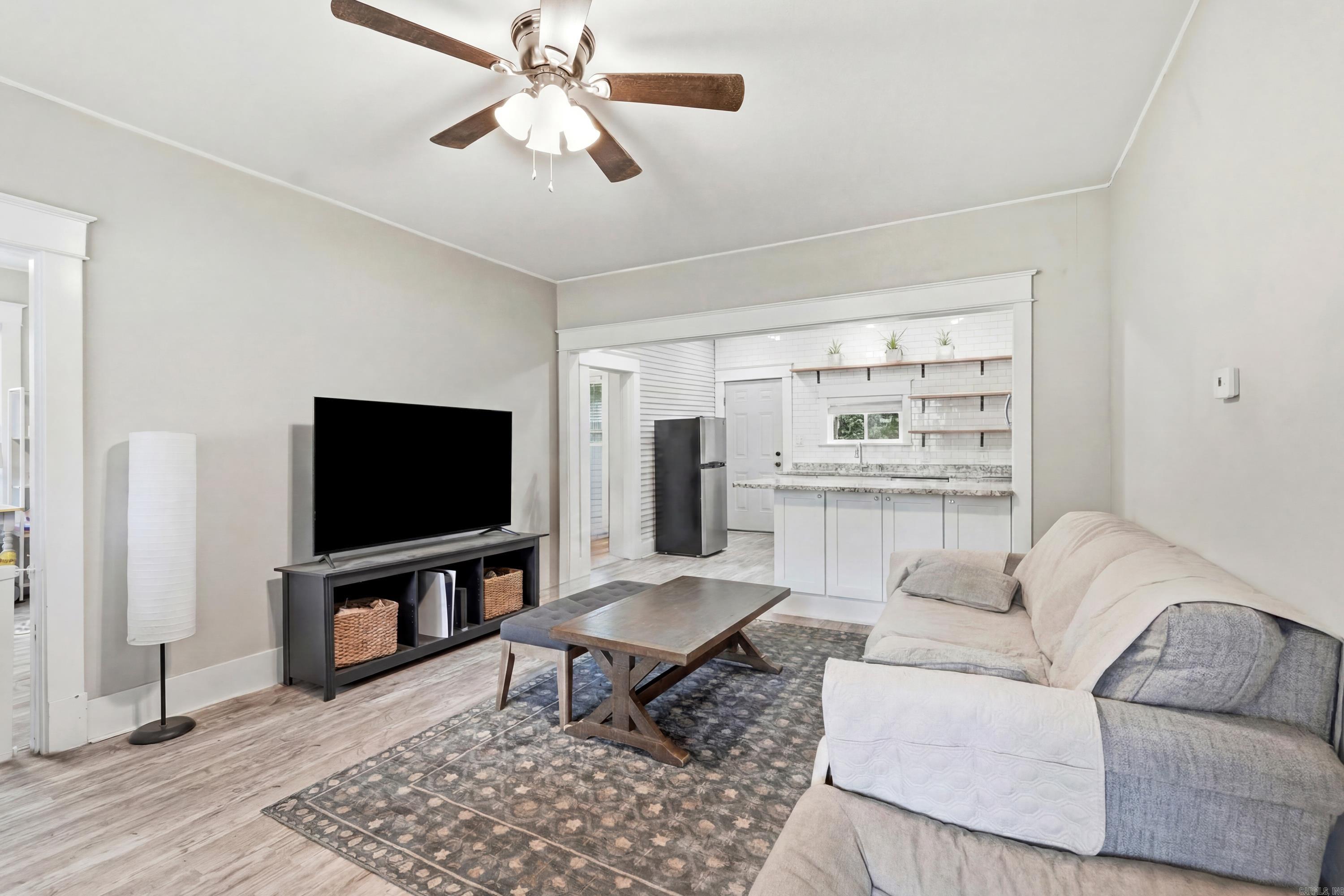 1917 College Avenue Conway, AR 72034