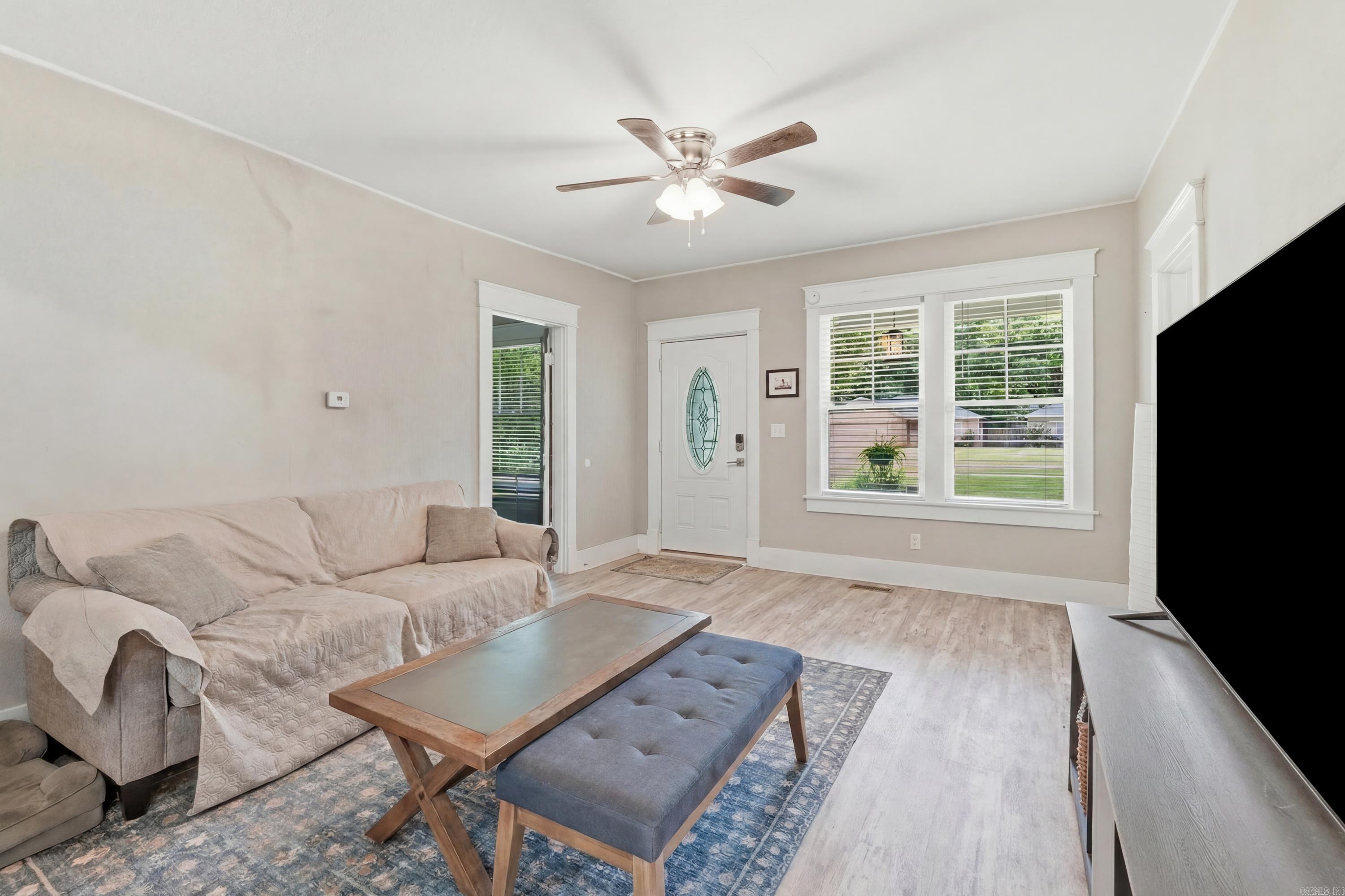 1917 College Avenue Conway, AR 72034