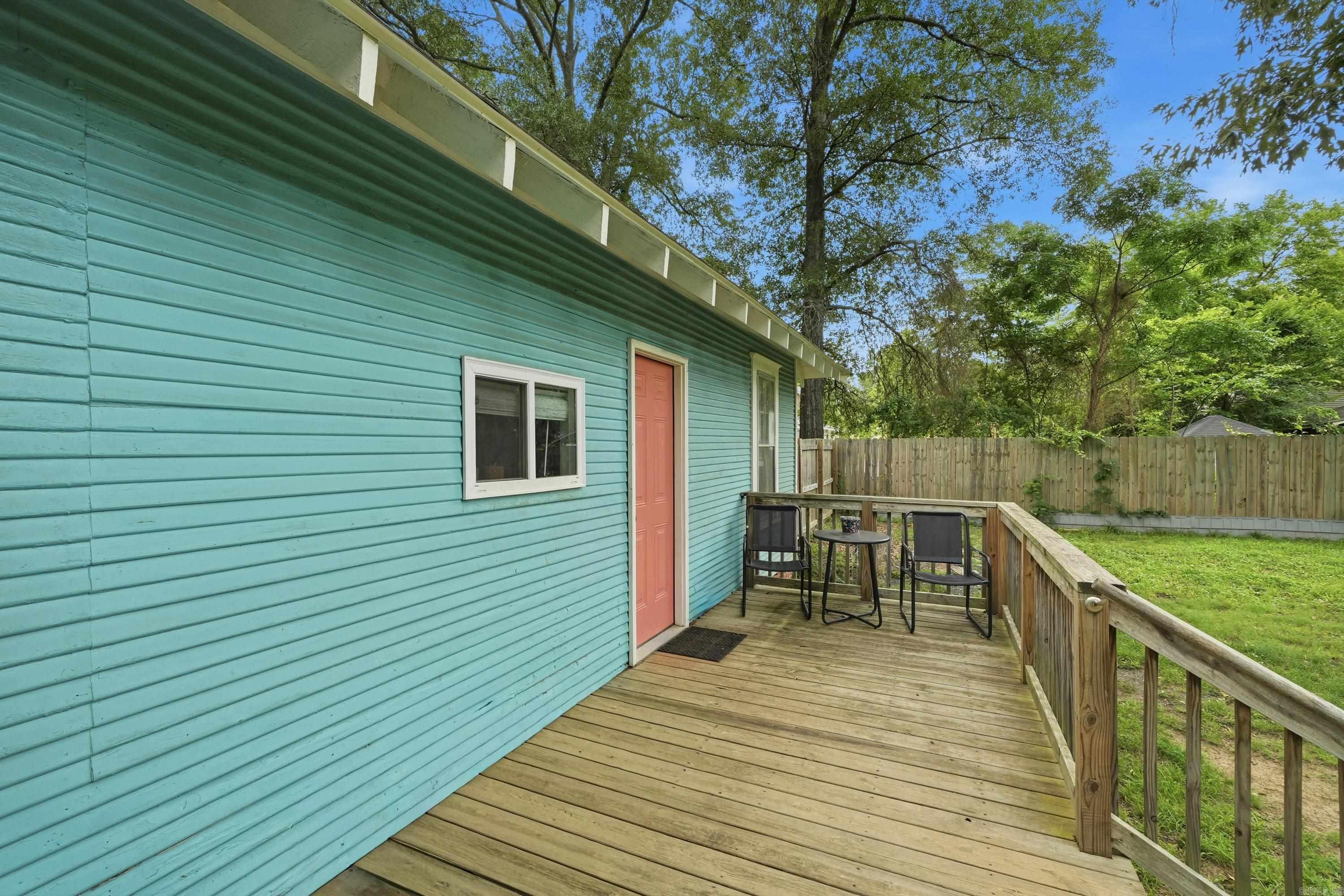 1917 College Avenue Conway, AR 72034