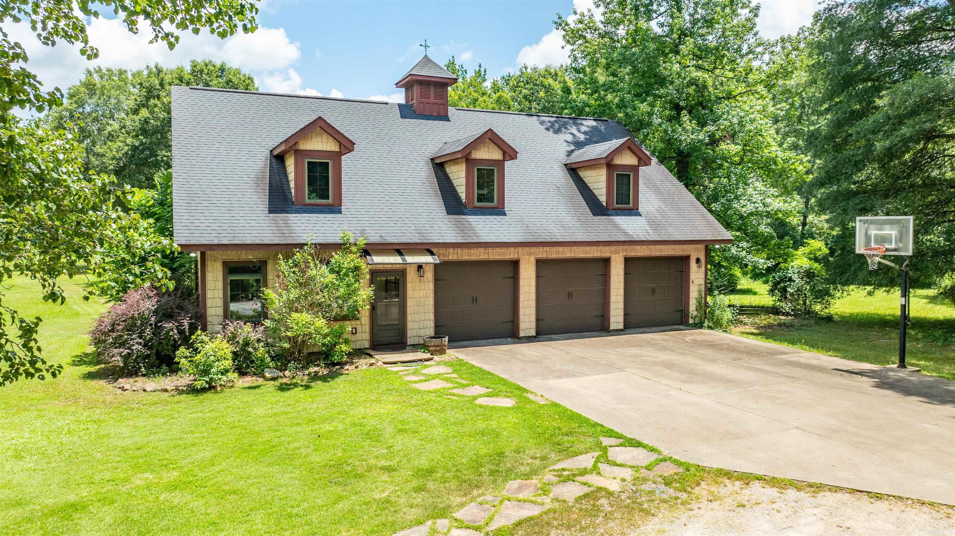 454 Clubhill  Jessieville, AR