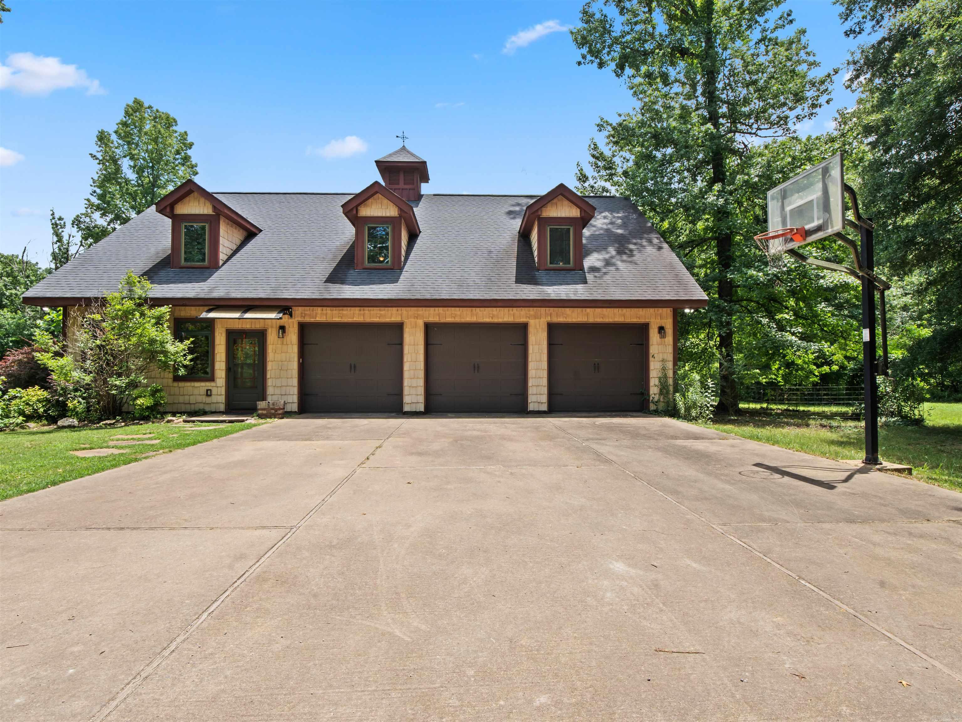454 Clubhill  Jessieville, AR