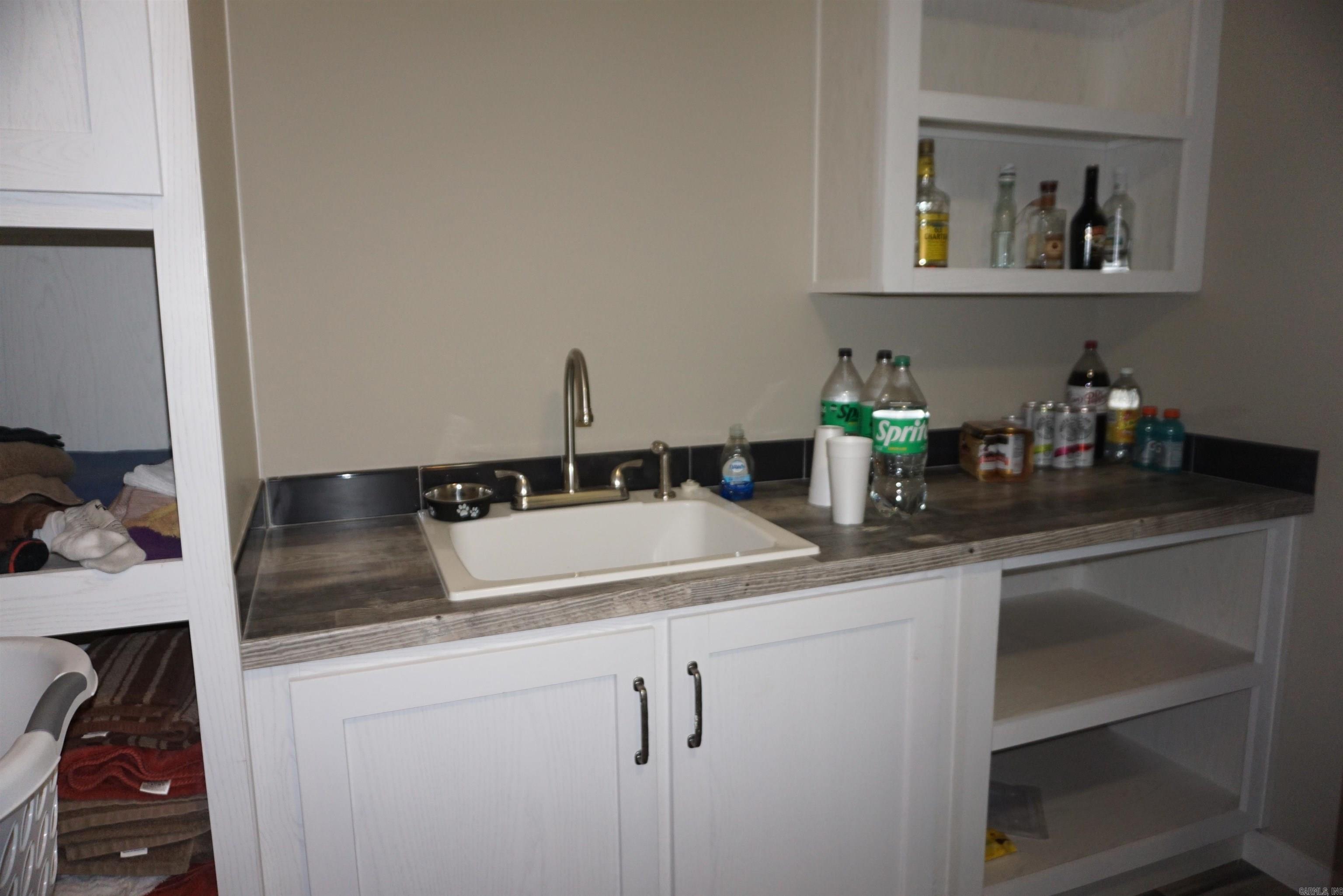 1307 Jones Island  Searcy, AR