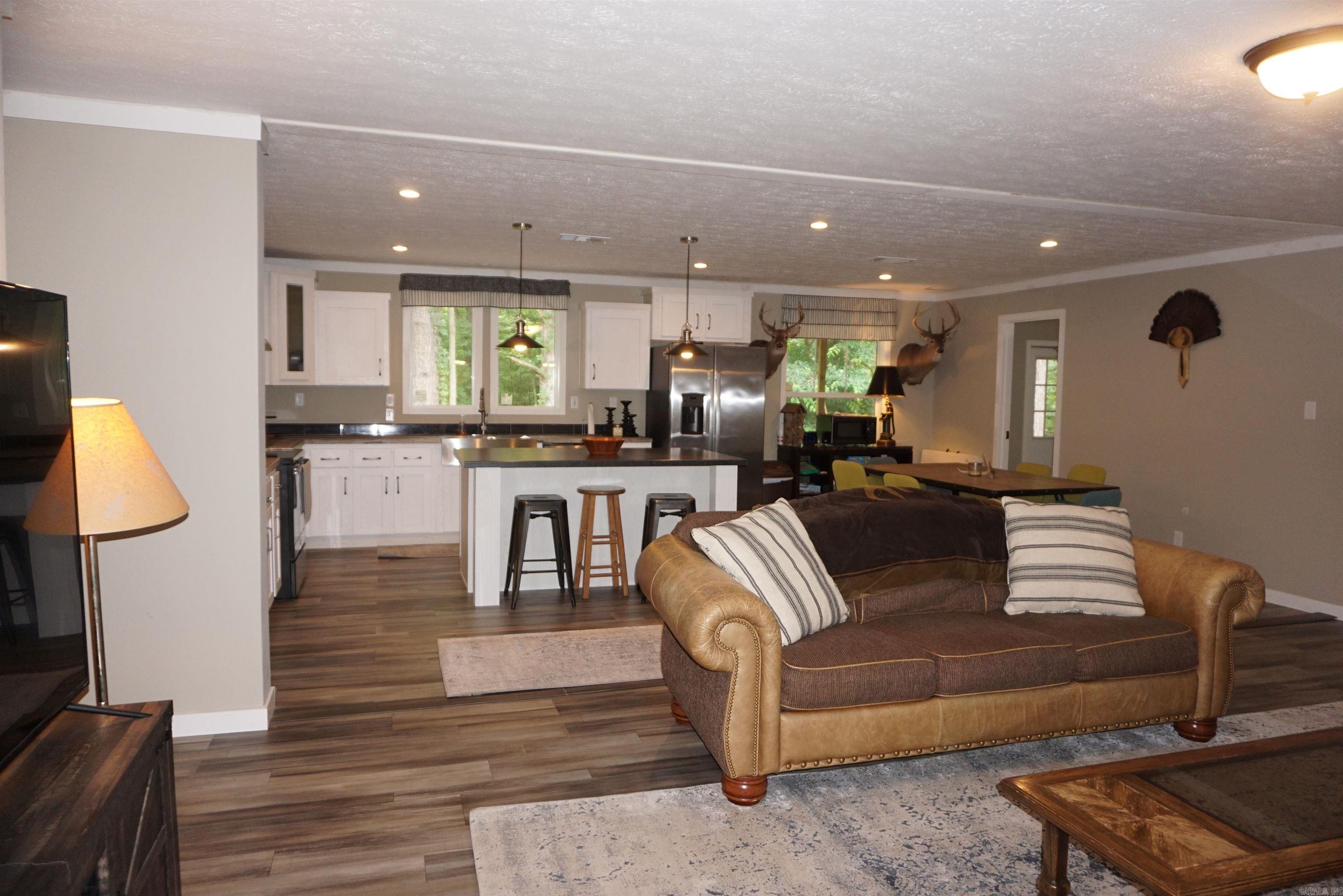 1307 Jones Island  Searcy, AR