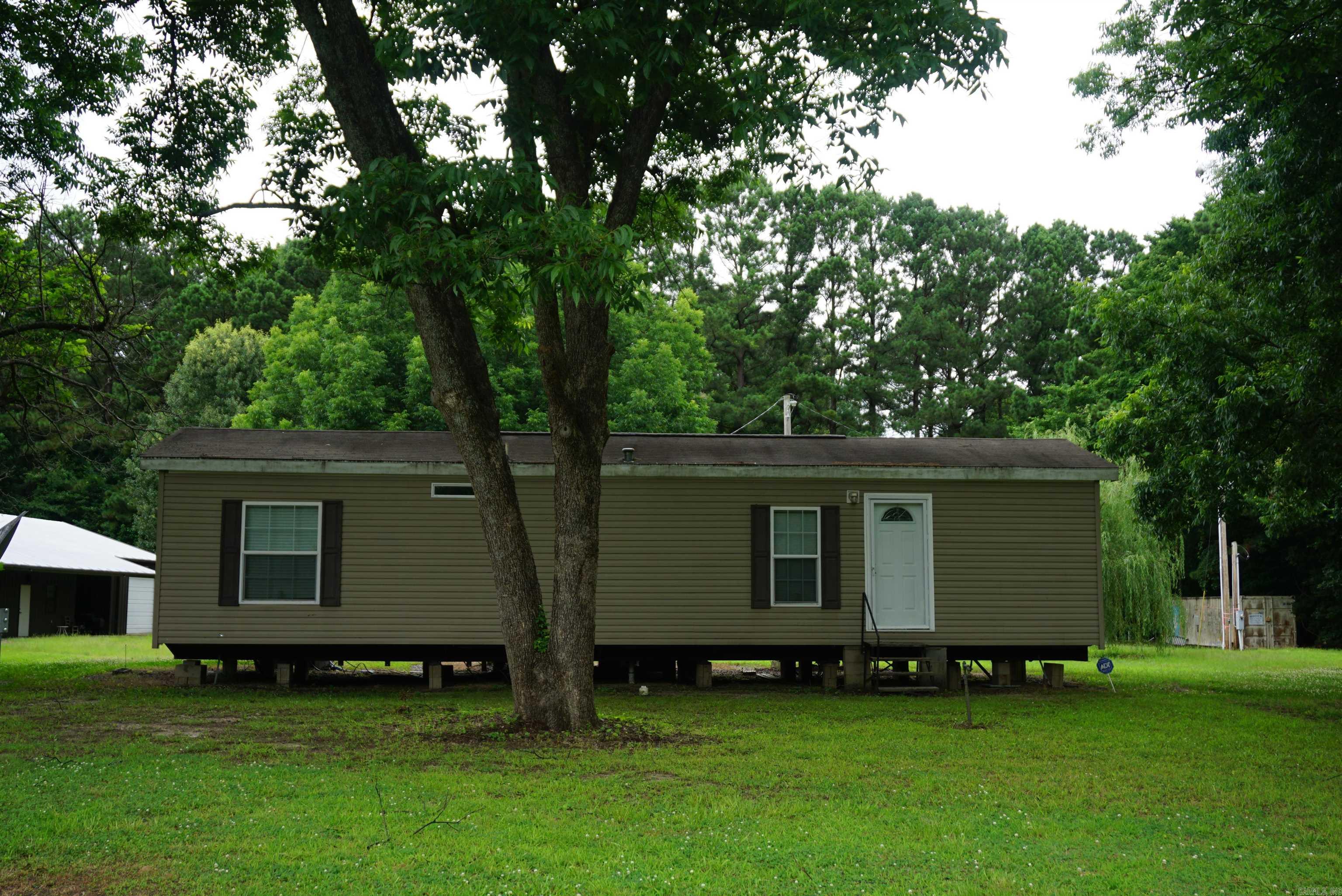 1307 Jones Island  Searcy, AR