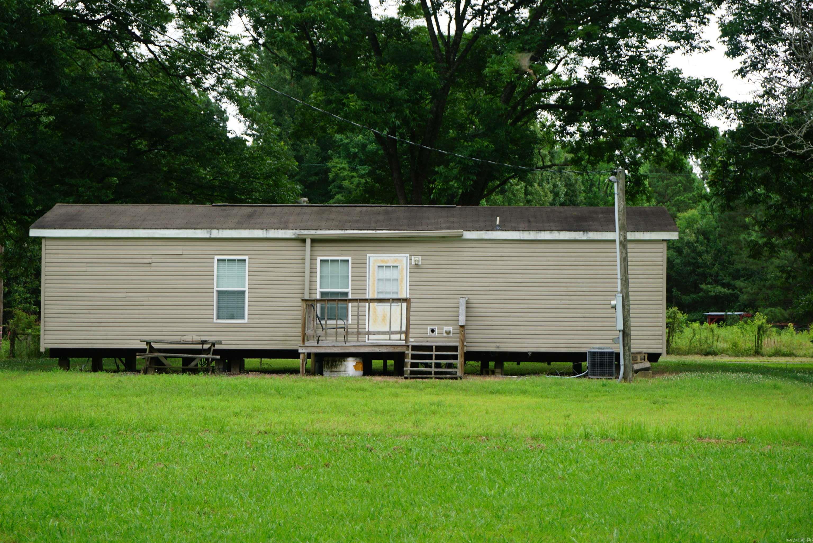 1307 Jones Island  Searcy, AR