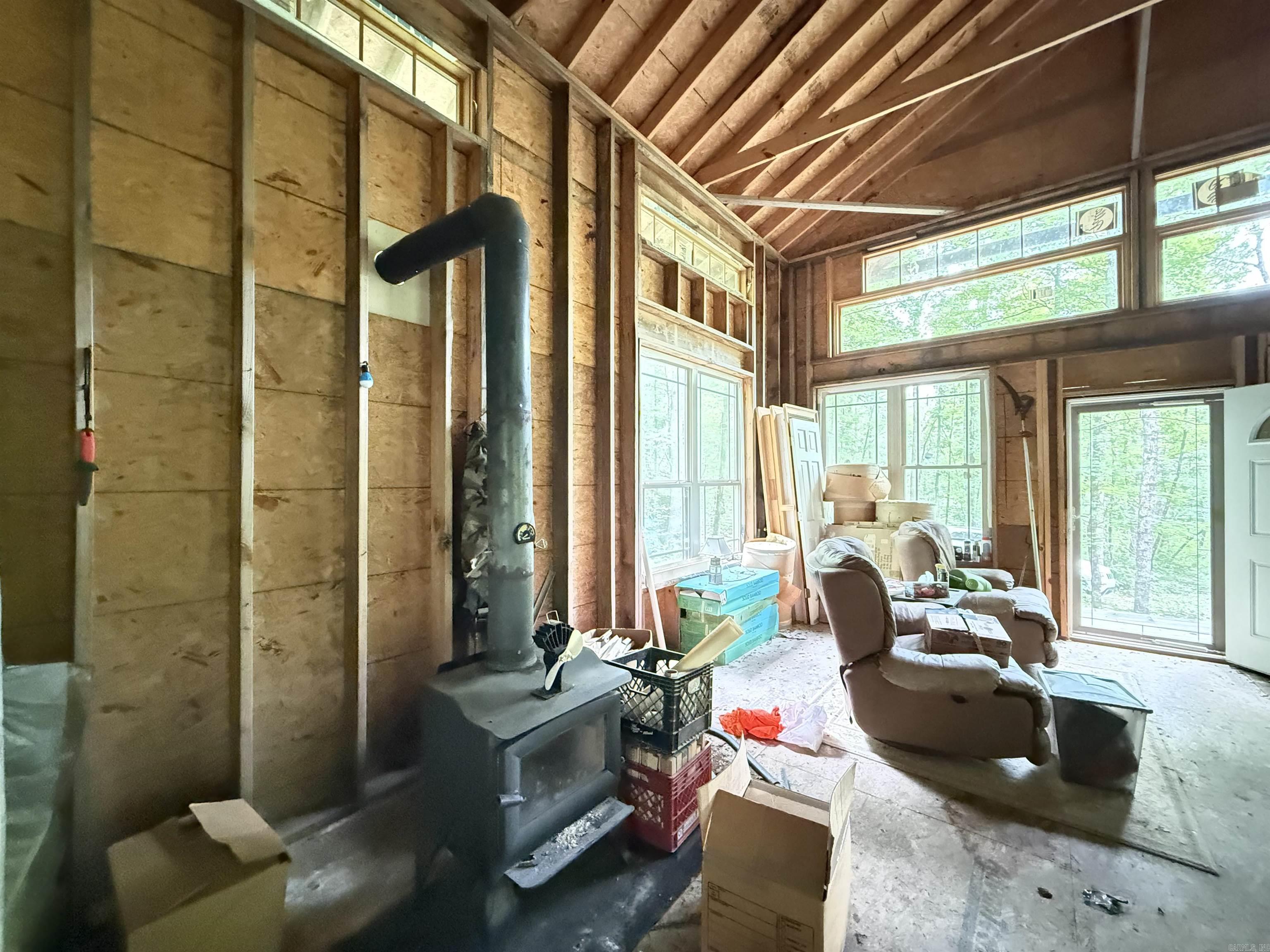 113 Wells Drive  Clinton, AR