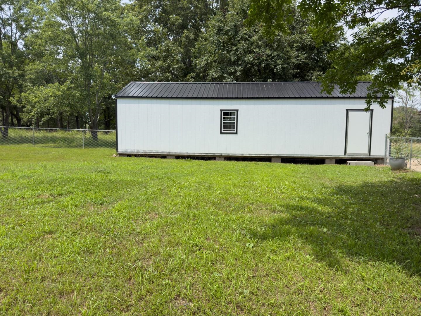 15 Wanda  Highland, AR