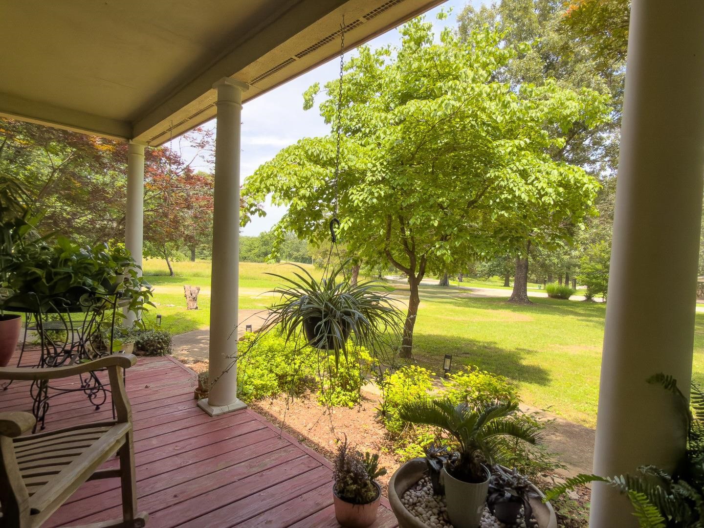 15 Wanda  Highland, AR