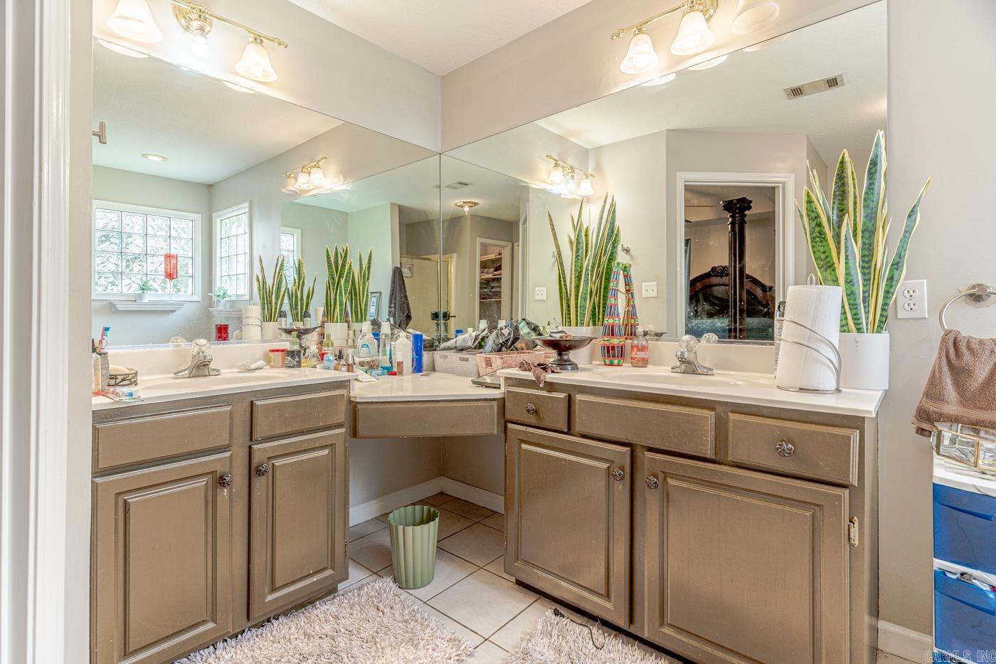 1513 Crepe Myrtle  Jonesboro, AR