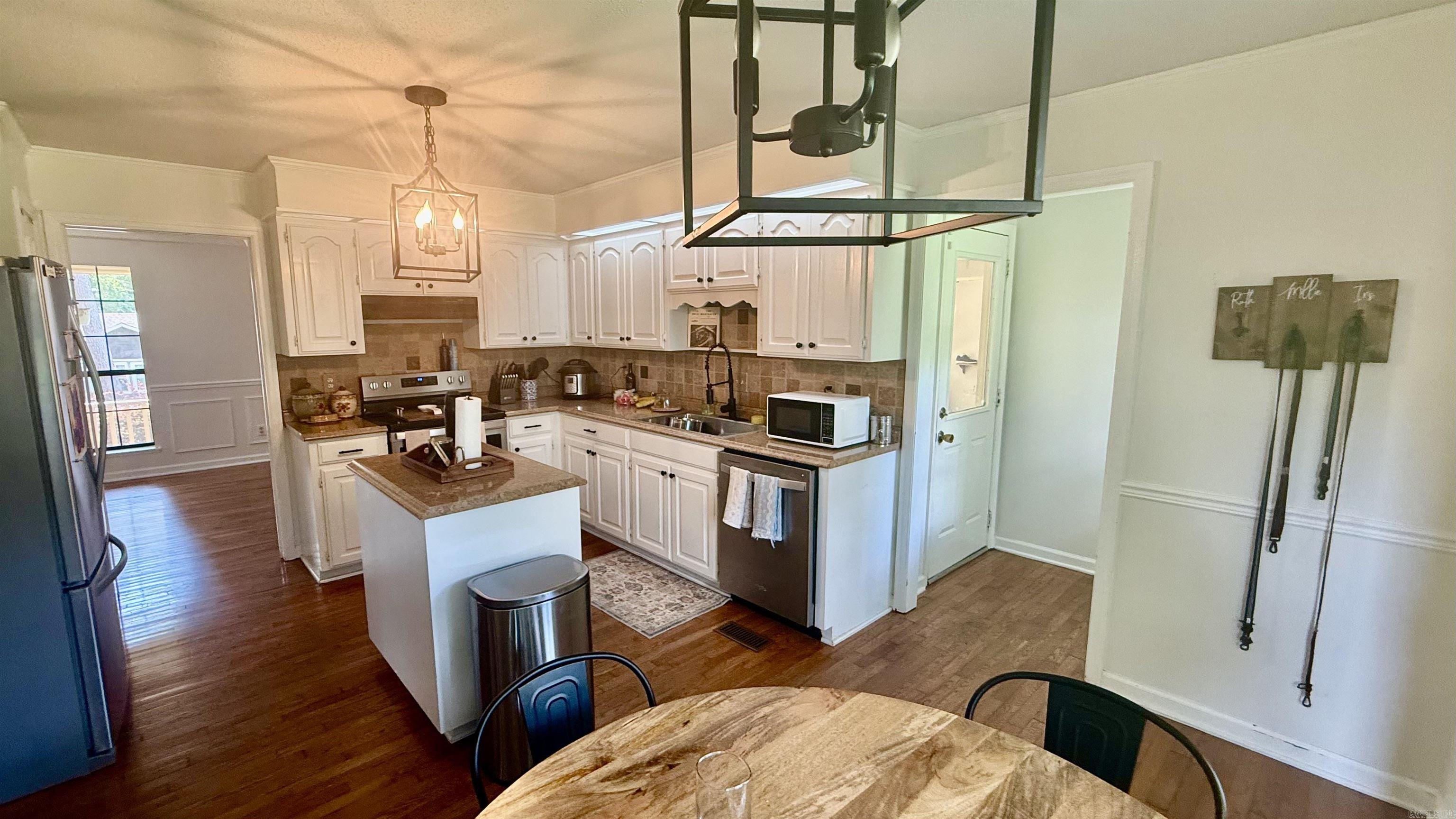 17 Laver  Little Rock, AR