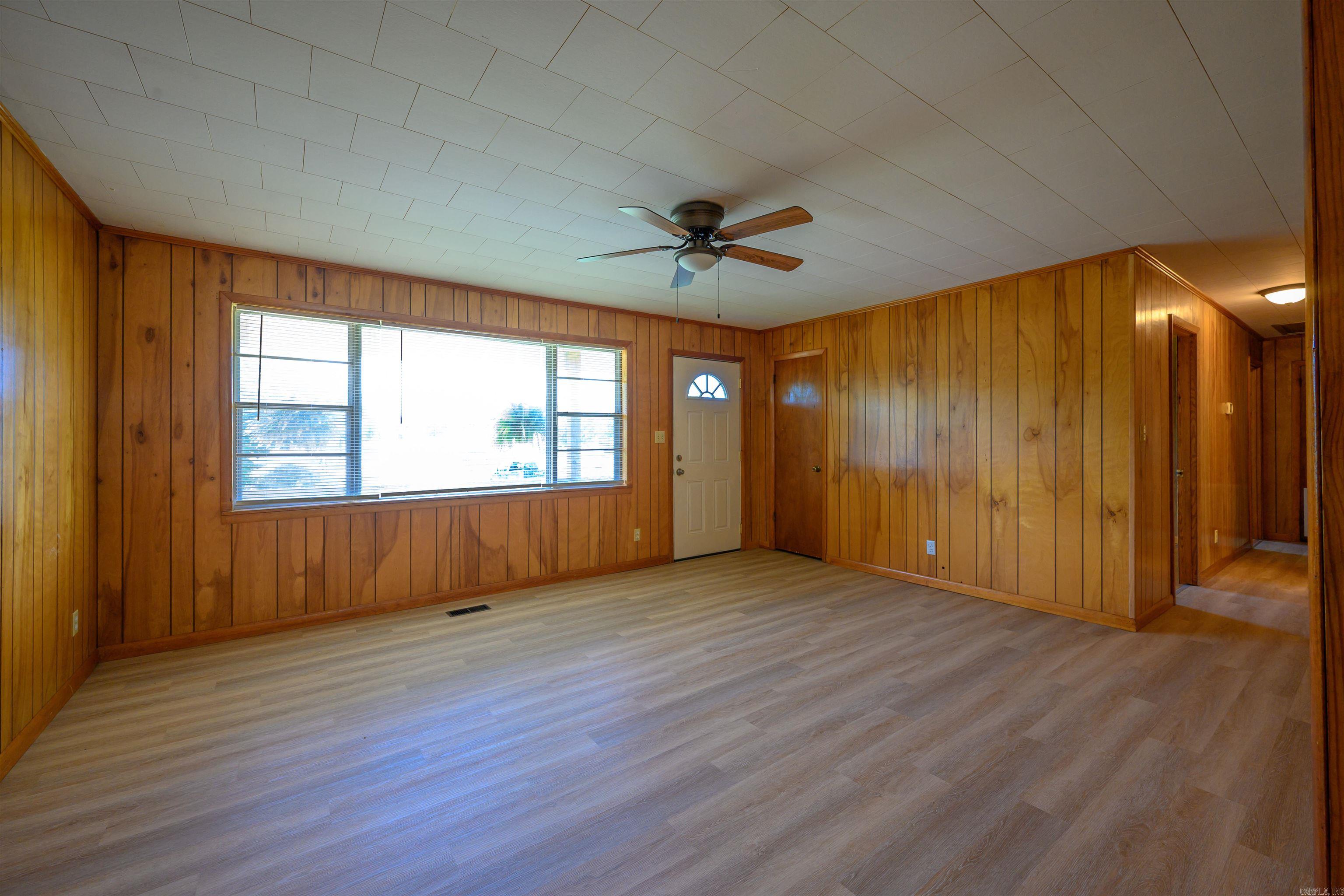 206 Union  Cave City, AR