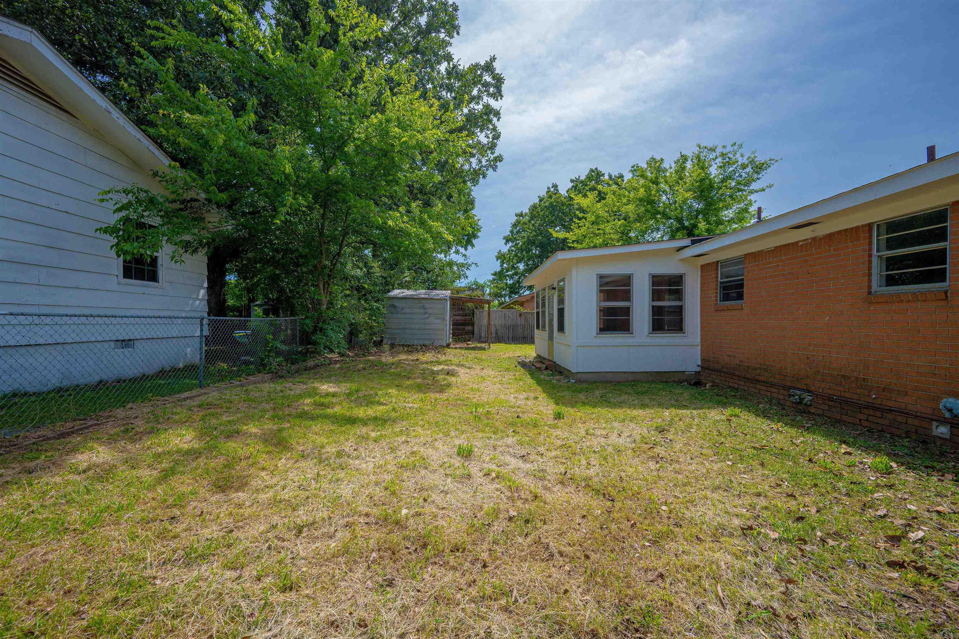 206 Union  Cave City, AR