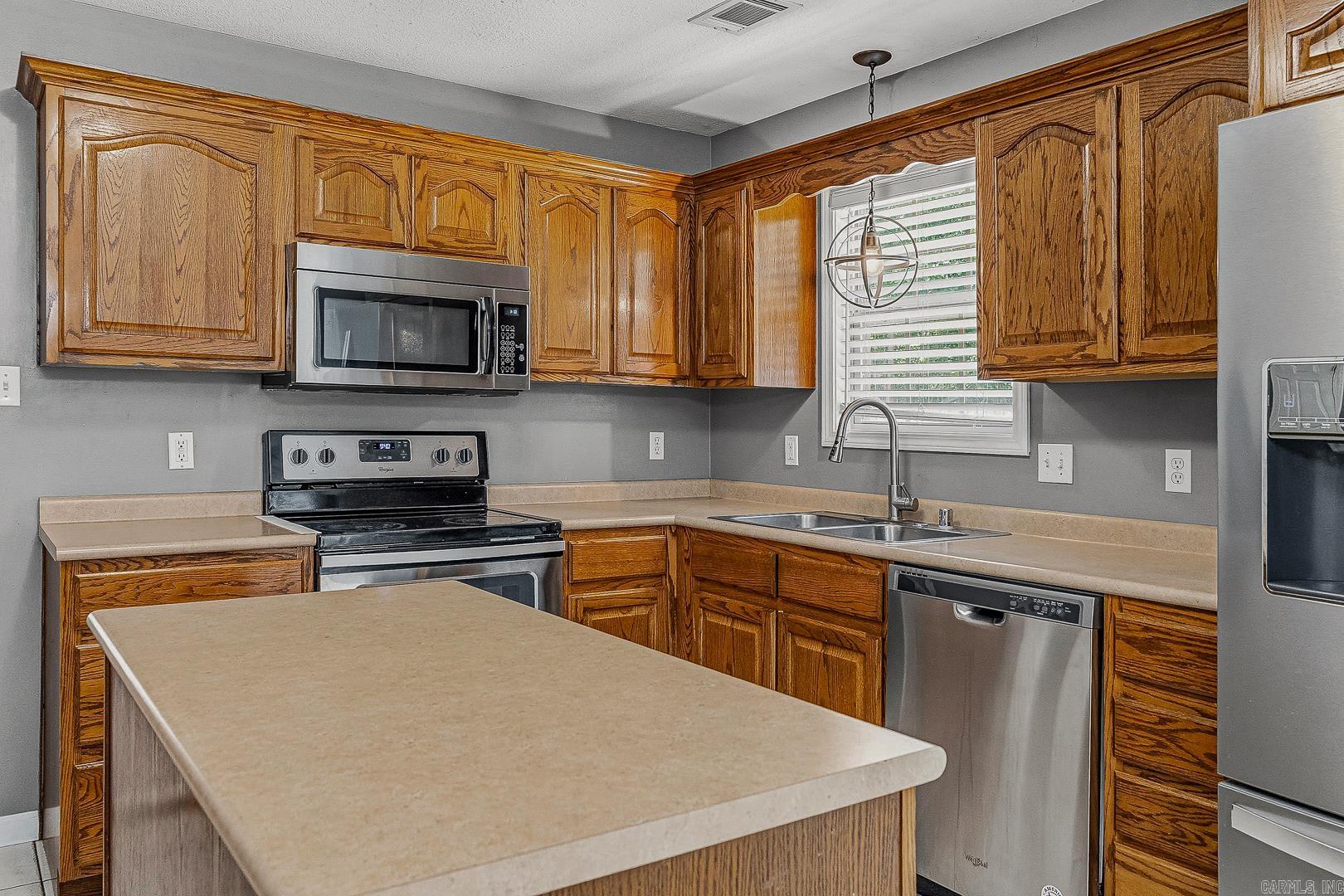 4604 Gregory Cove Jonesboro, AR 72405
