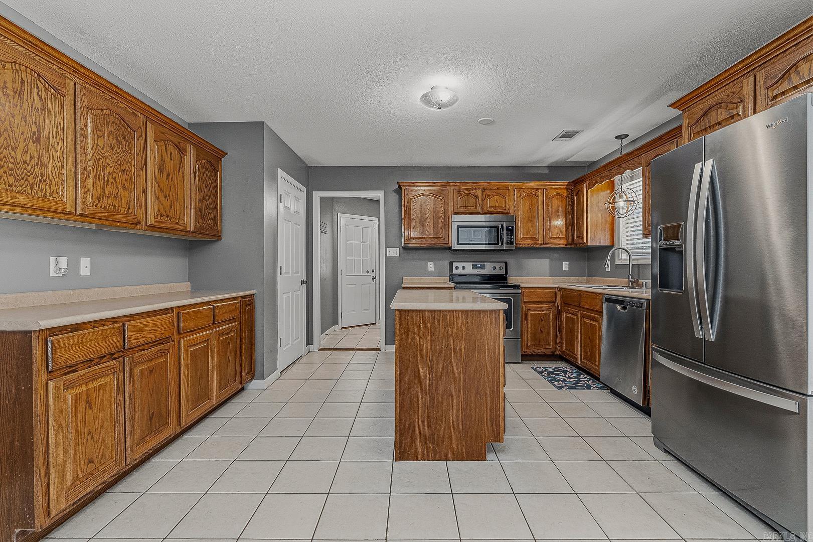 4604 Gregory Cove Jonesboro, AR 72405