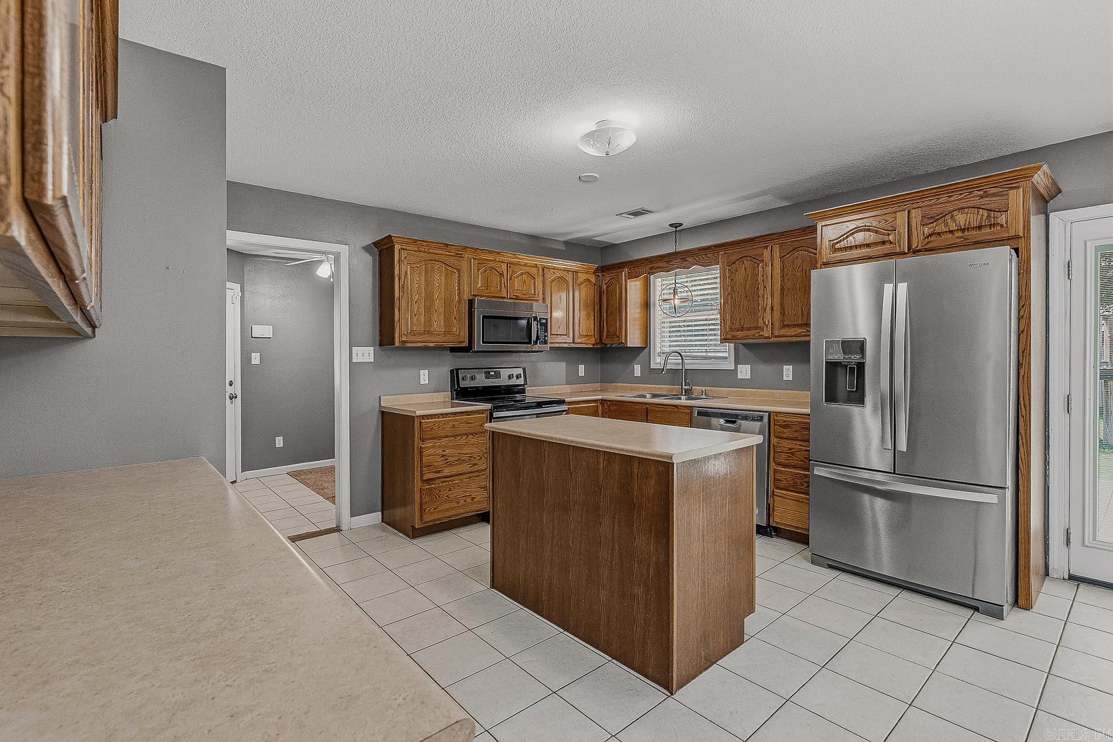 4604 Gregory Cove Jonesboro, AR 72405