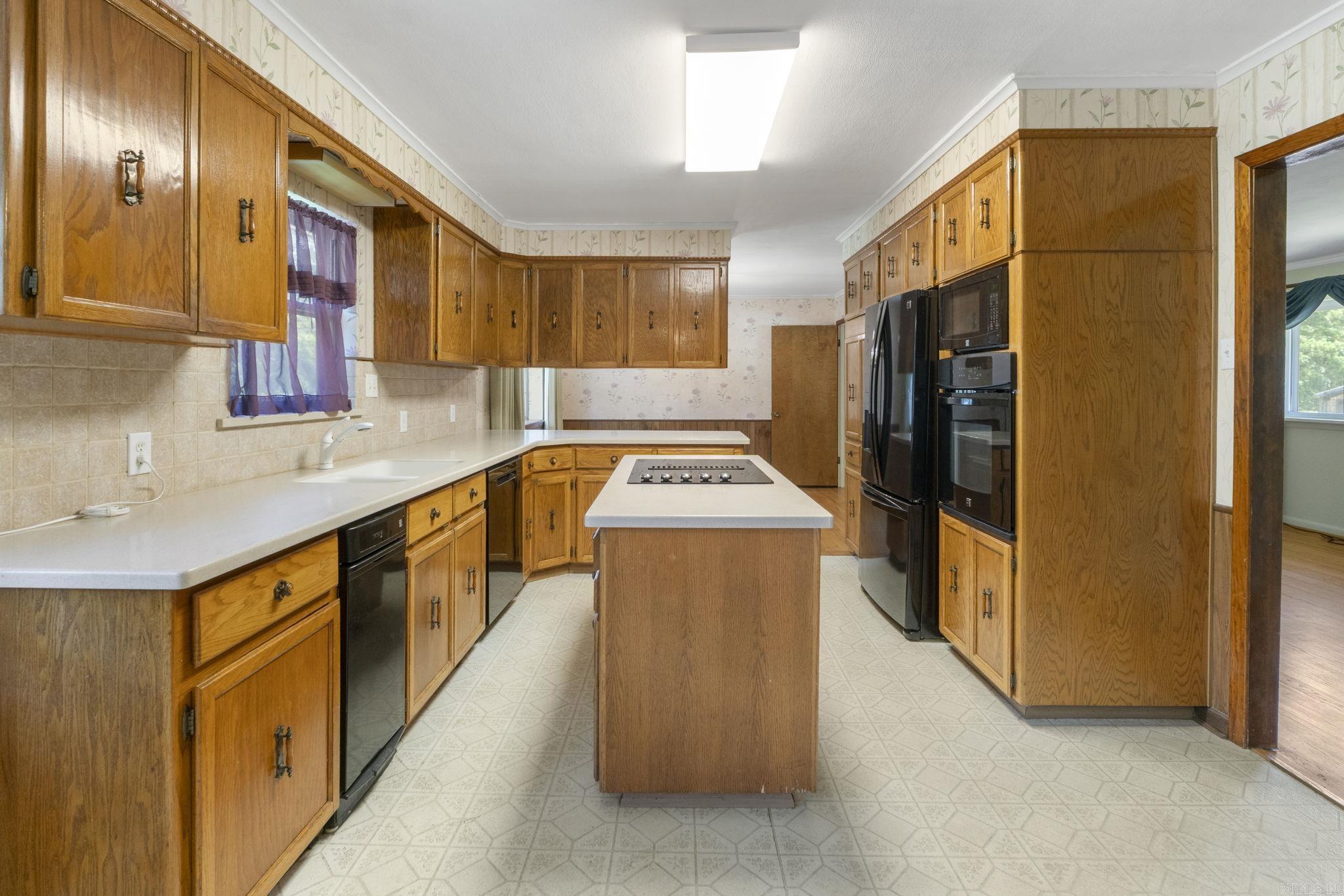 1 Wesley Drive Sherwood, AR 72120
