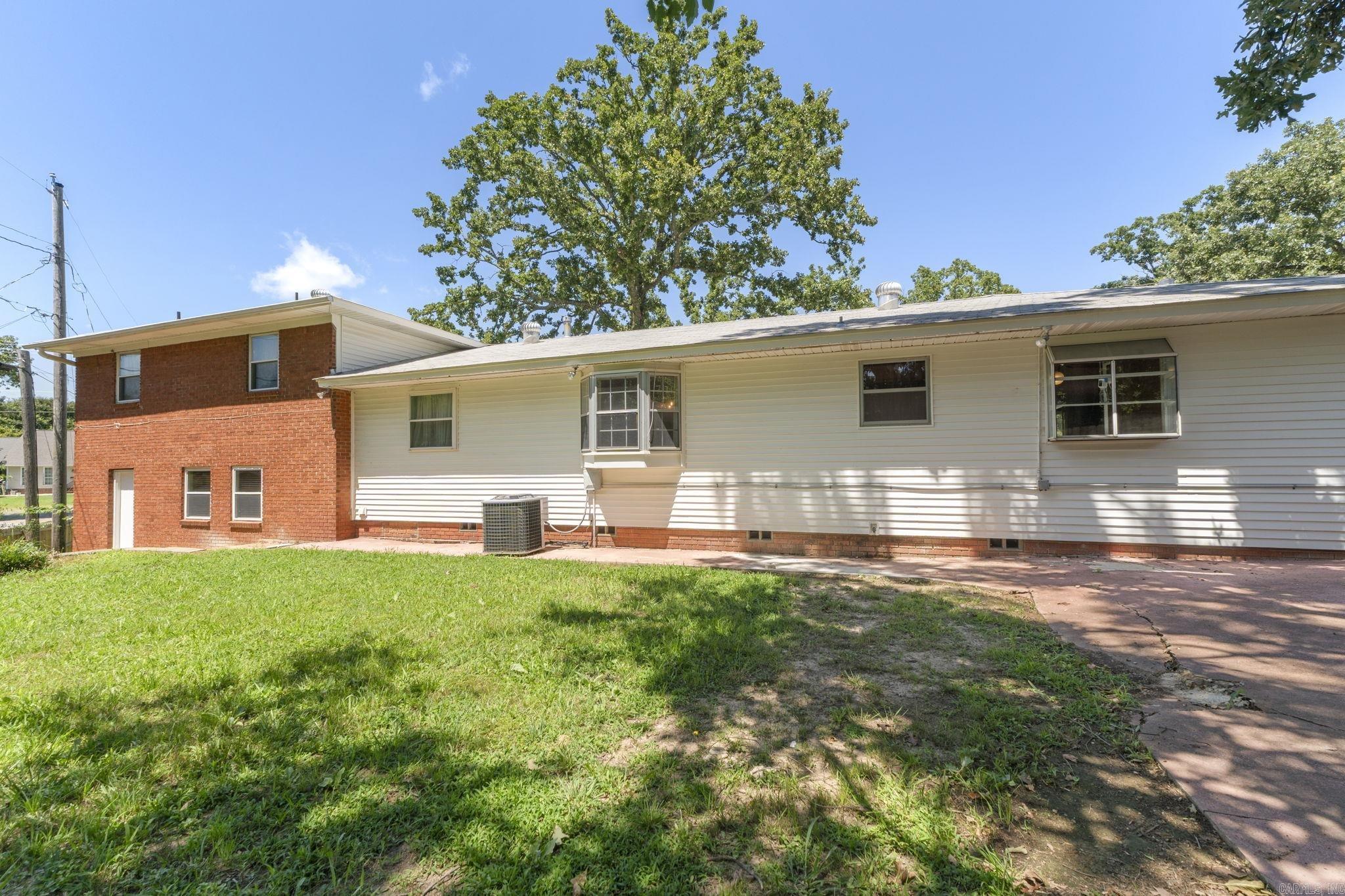 1 Wesley Drive Sherwood, AR 72120