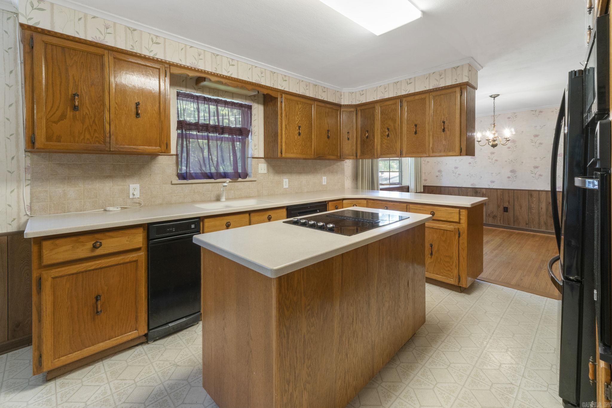 1 Wesley Drive Sherwood, AR 72120