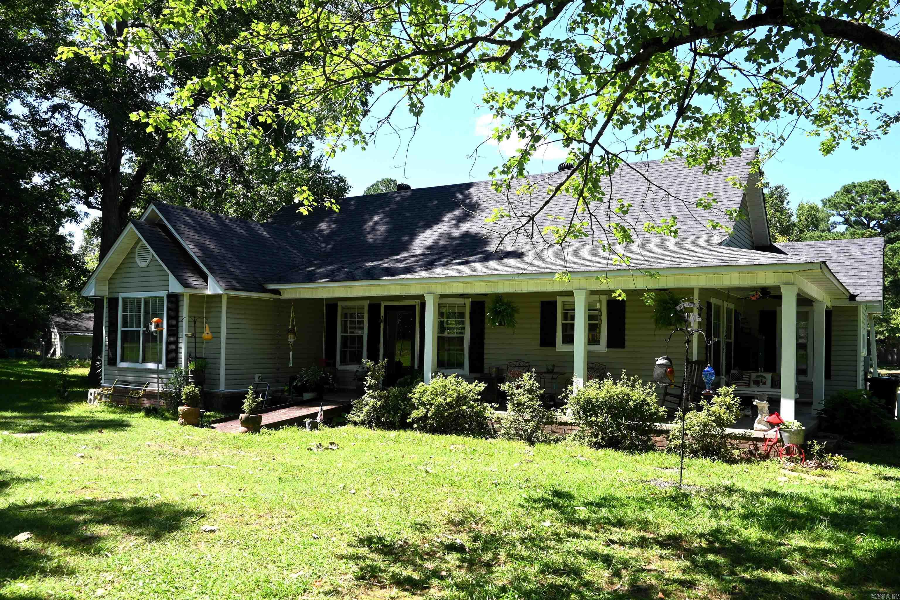 826 Co. Rd 82  Sheridan, AR