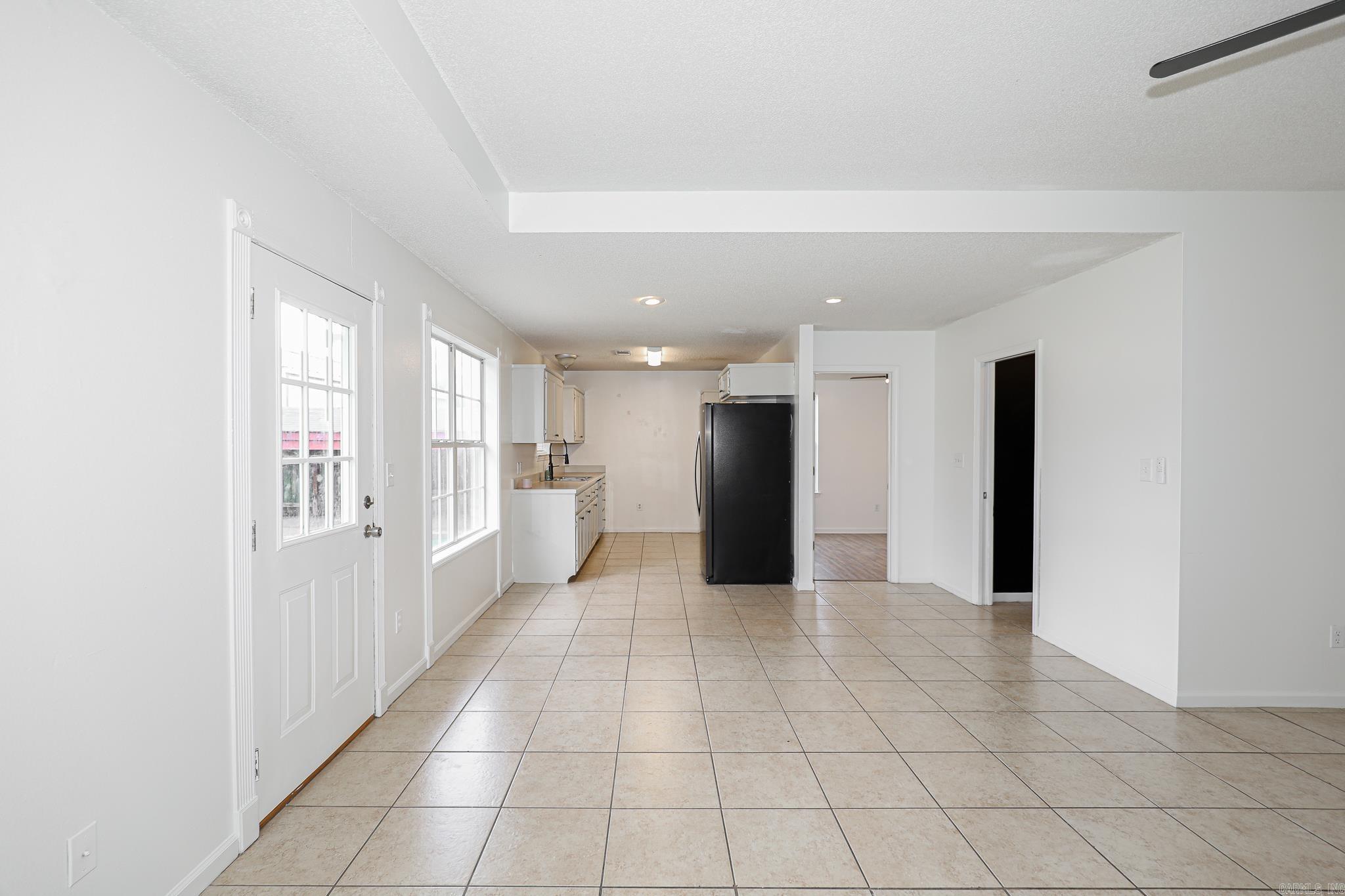 202 Hunters Run Dr  Haskell, AR