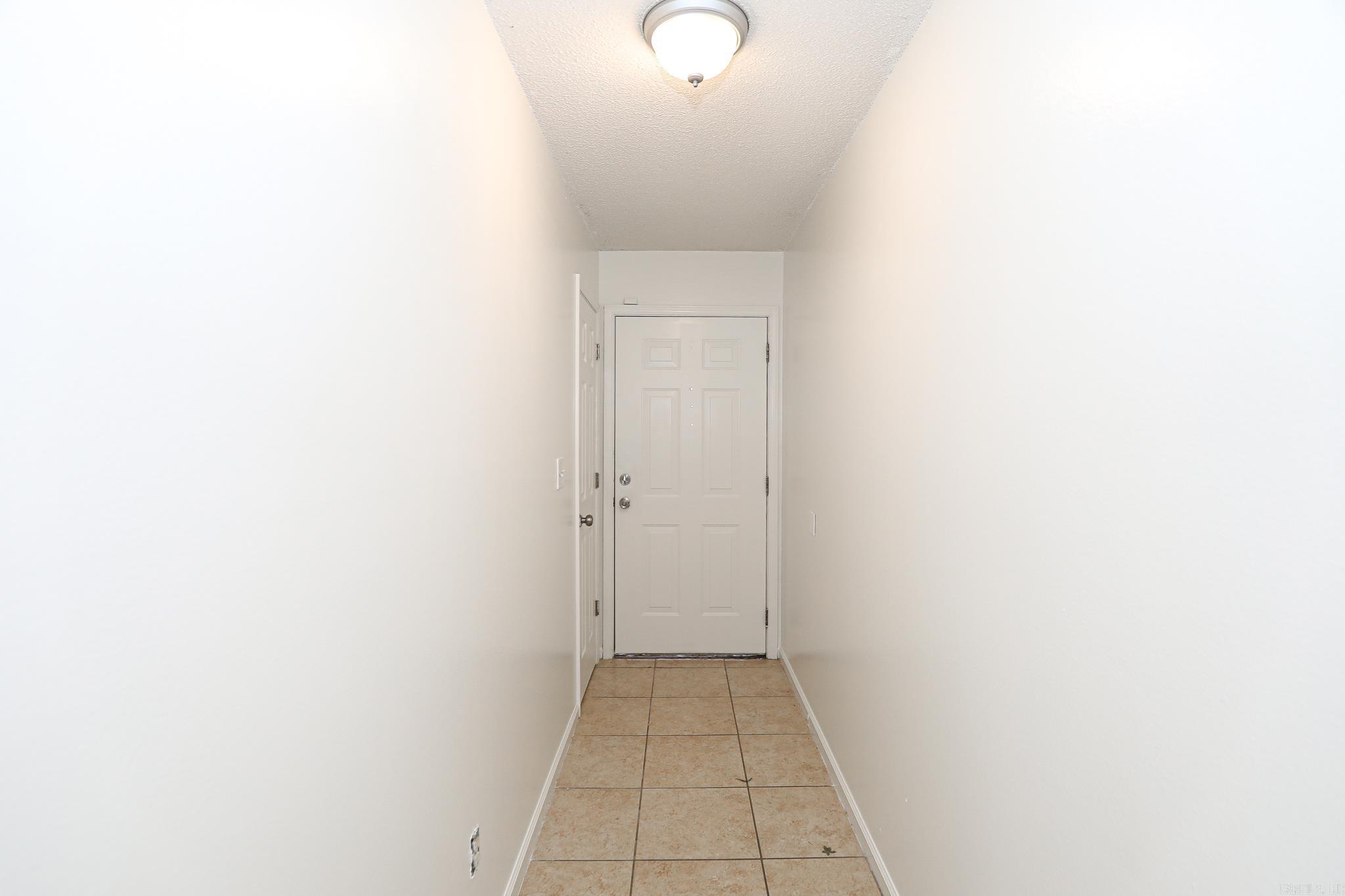 202 Hunters Run Dr  Haskell, AR