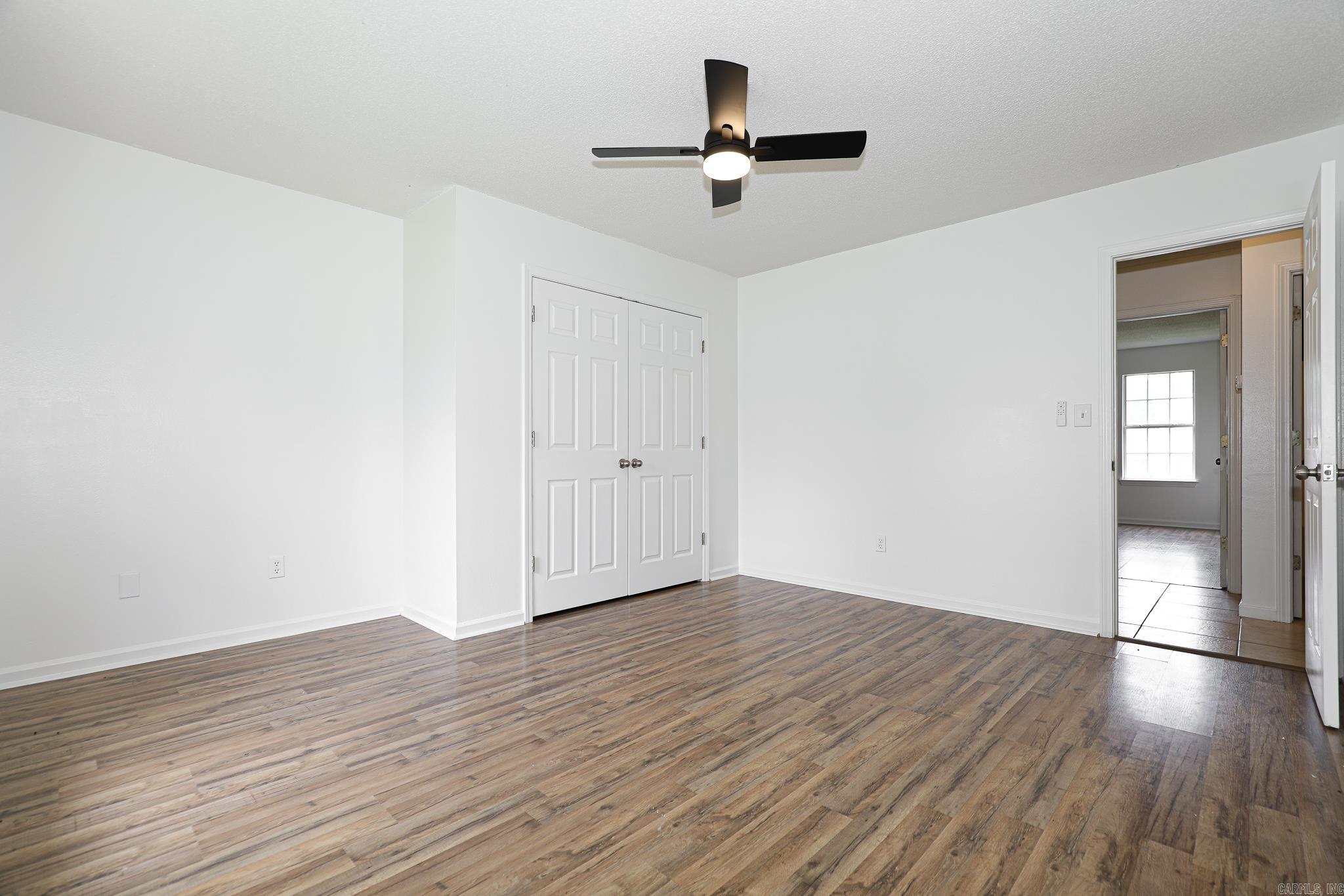 202 Hunters Run Dr  Haskell, AR