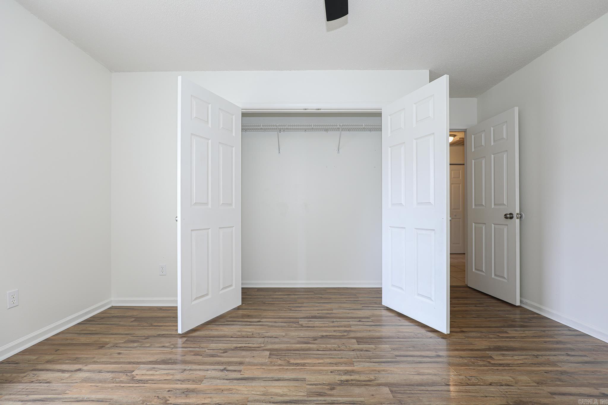 202 Hunters Run Dr  Haskell, AR