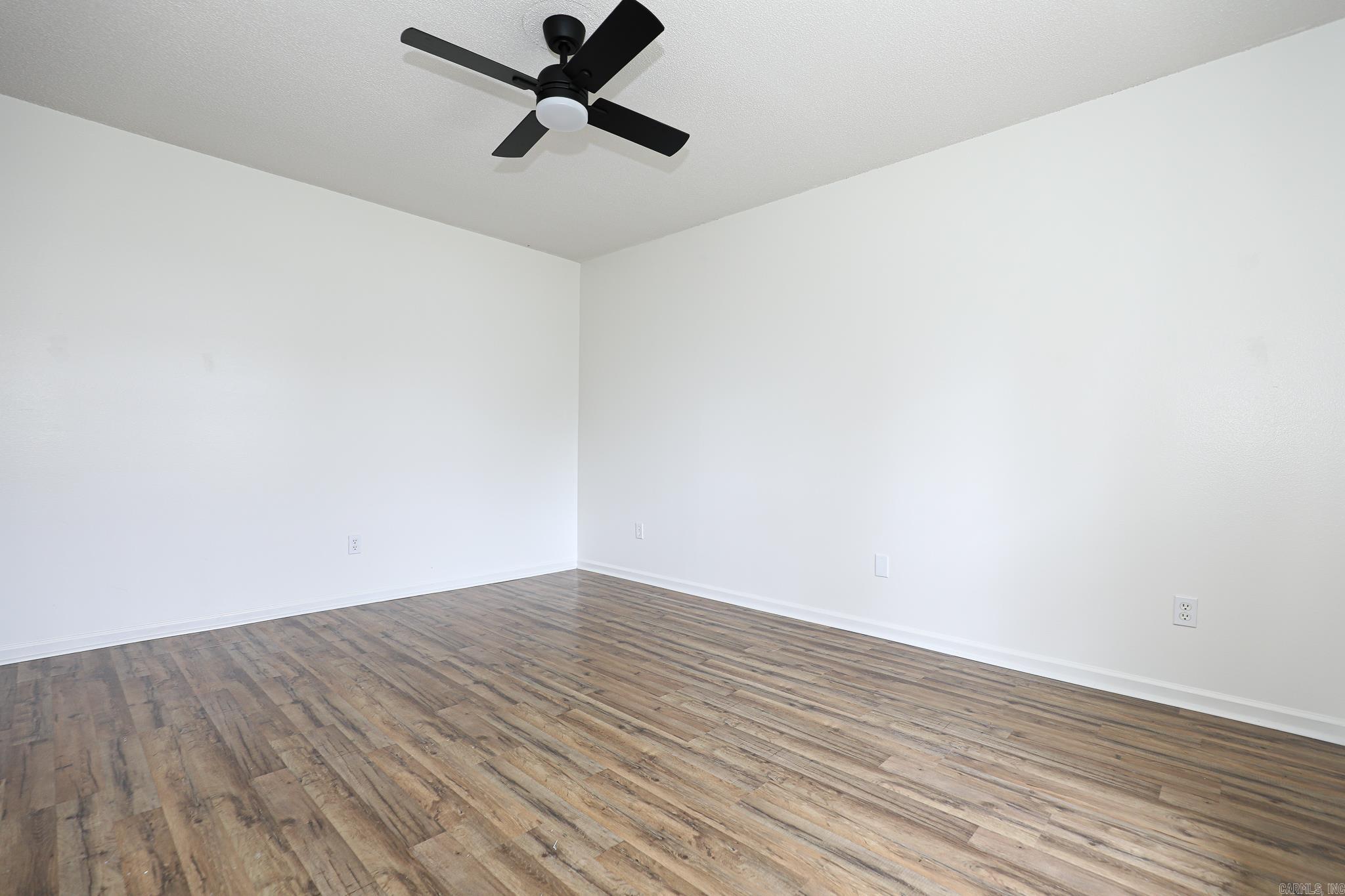 202 Hunters Run Dr  Haskell, AR