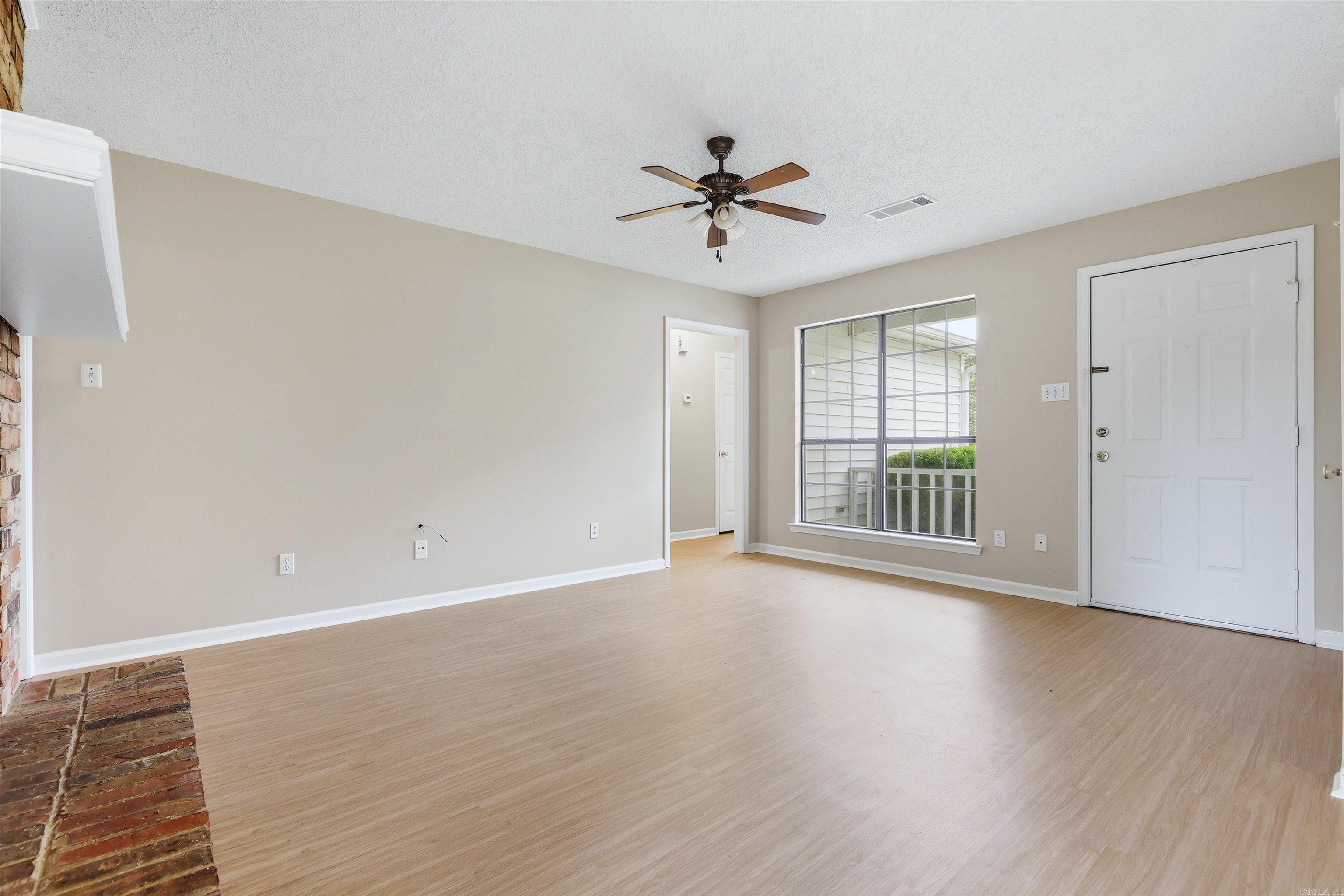 14 Newcomb  Little Rock, AR