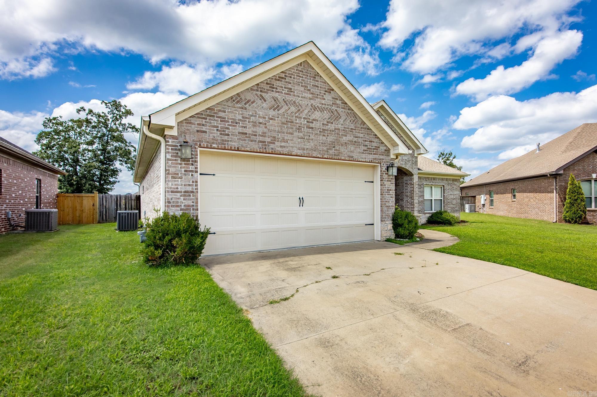 8917 Meadow Gardens  Sherwood, AR