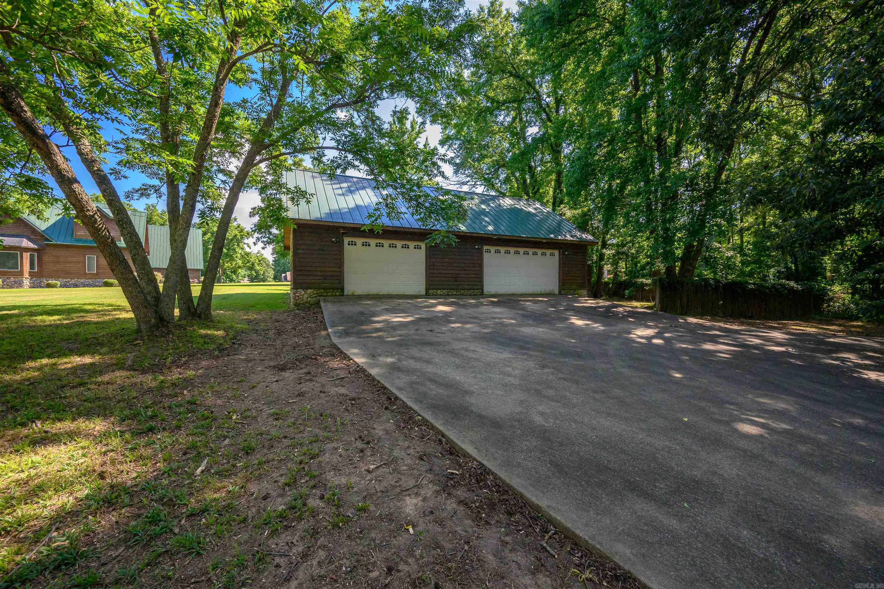 100 Plantation  Batesville, AR
