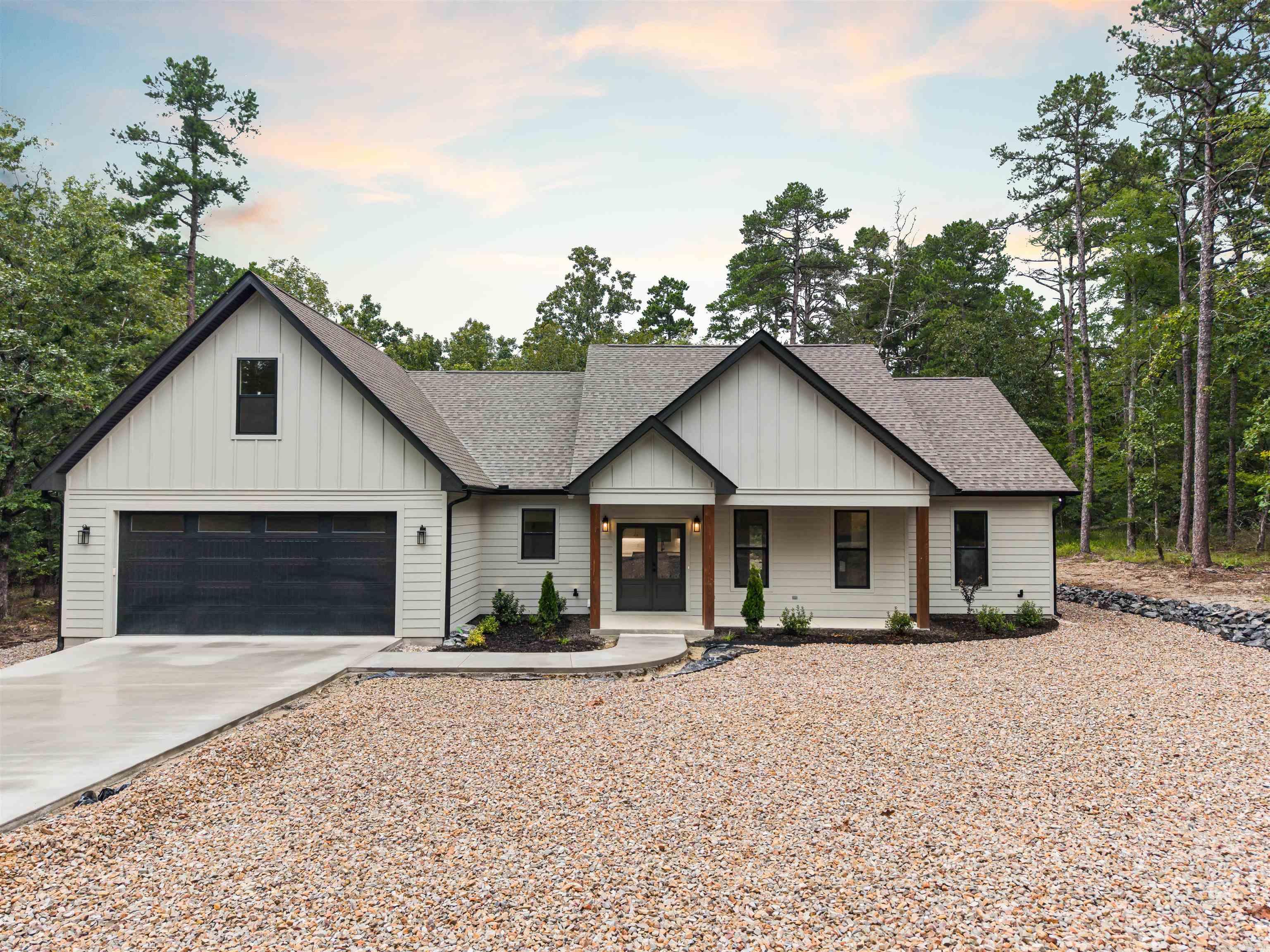 21 Alava Circle Hot Springs Village, AR 71909