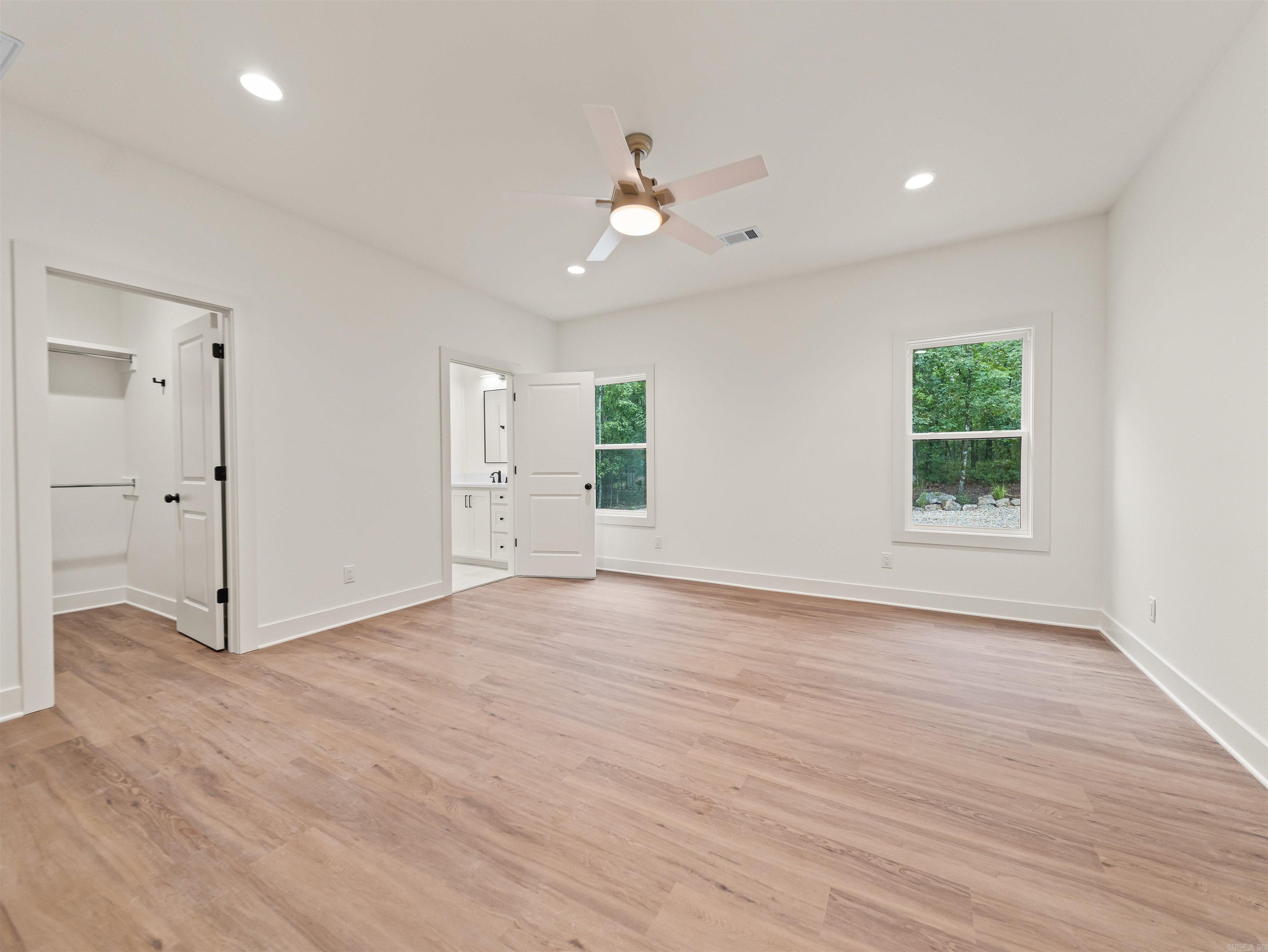 21 Alava  Hot Springs Village, AR