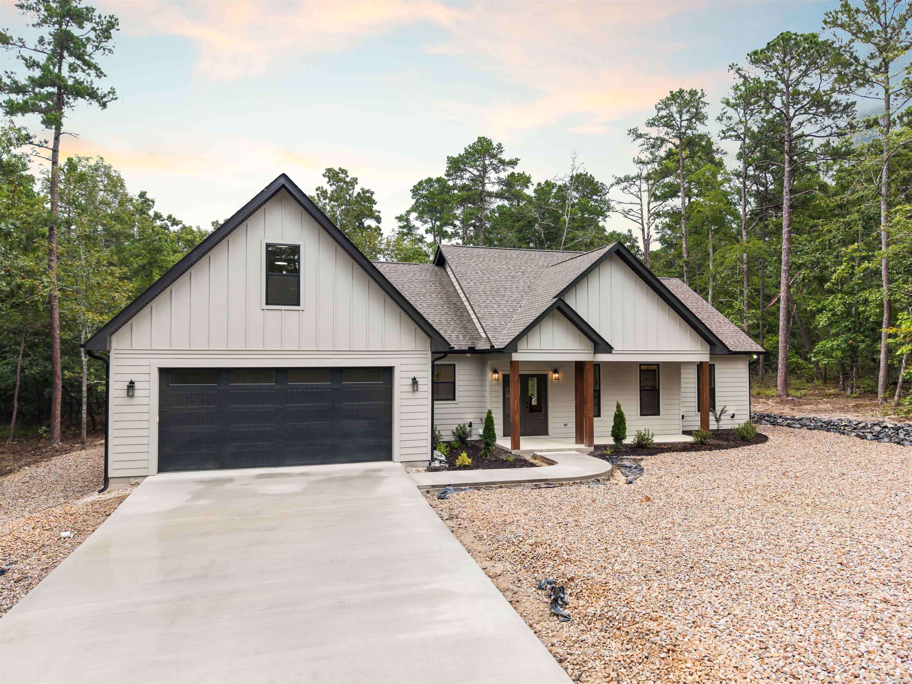 21 Alava  Hot Springs Village, AR