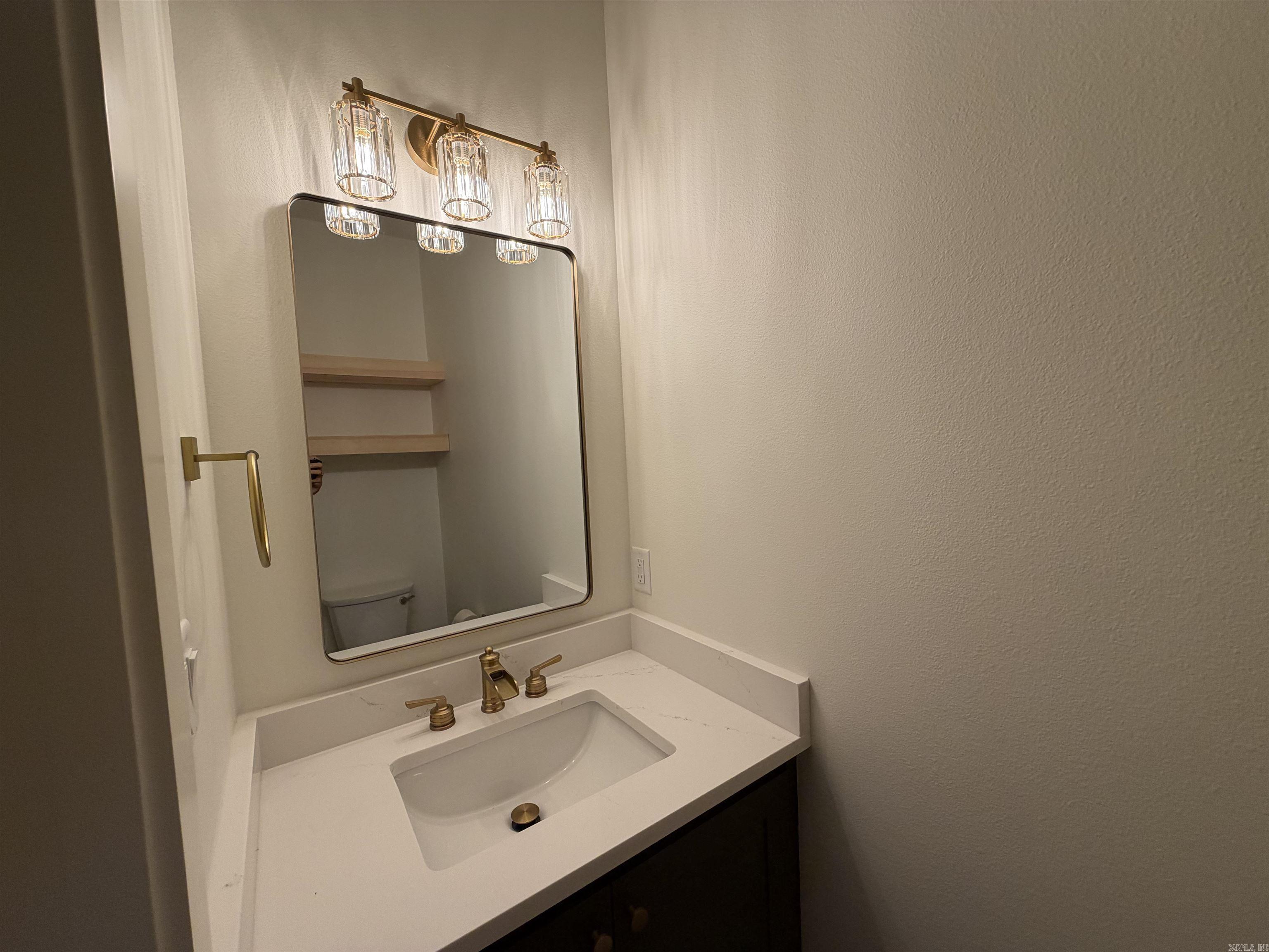 21 Alava  Hot Springs Village, AR