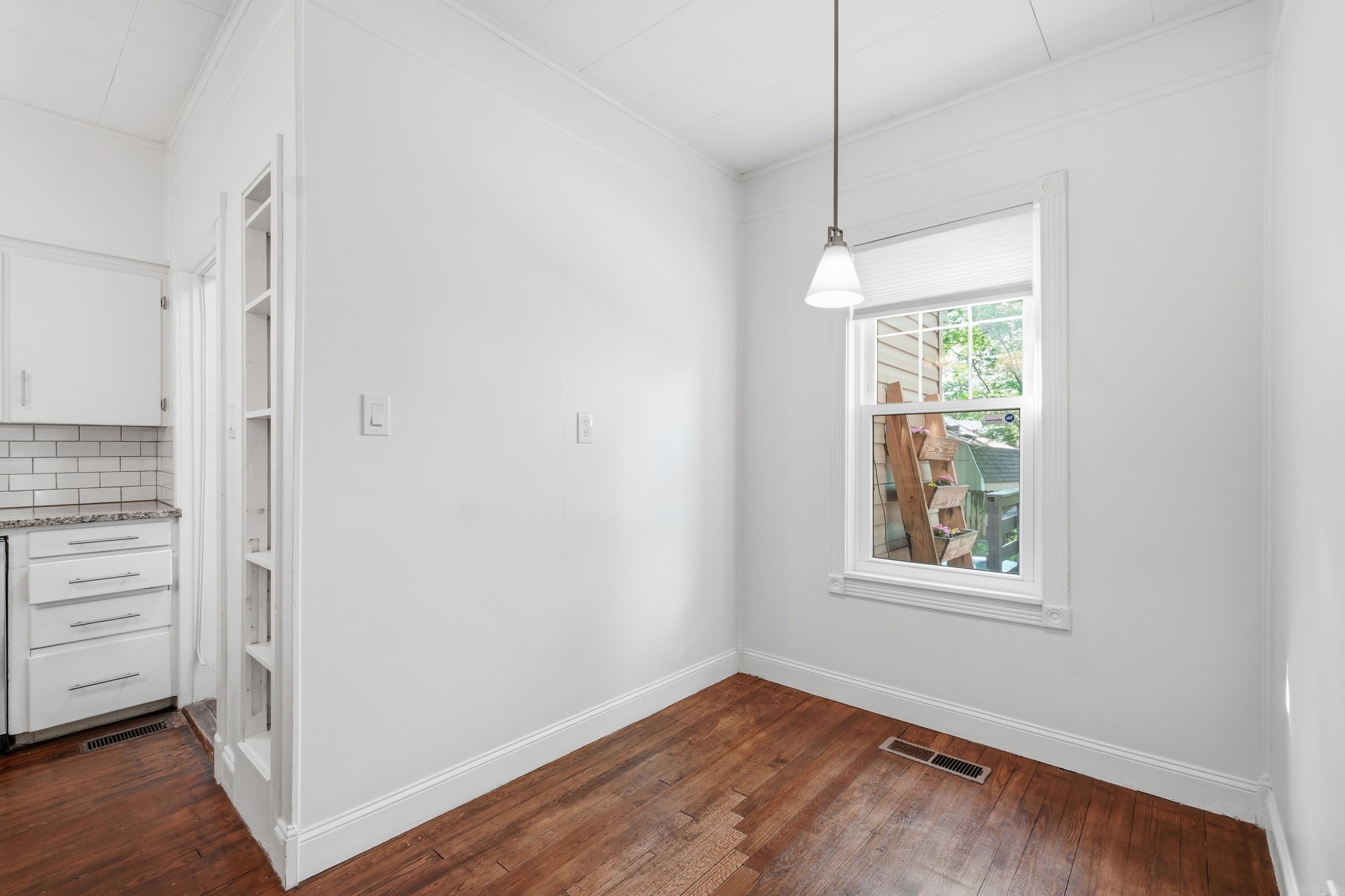 5117 Cantrell  Little Rock, AR