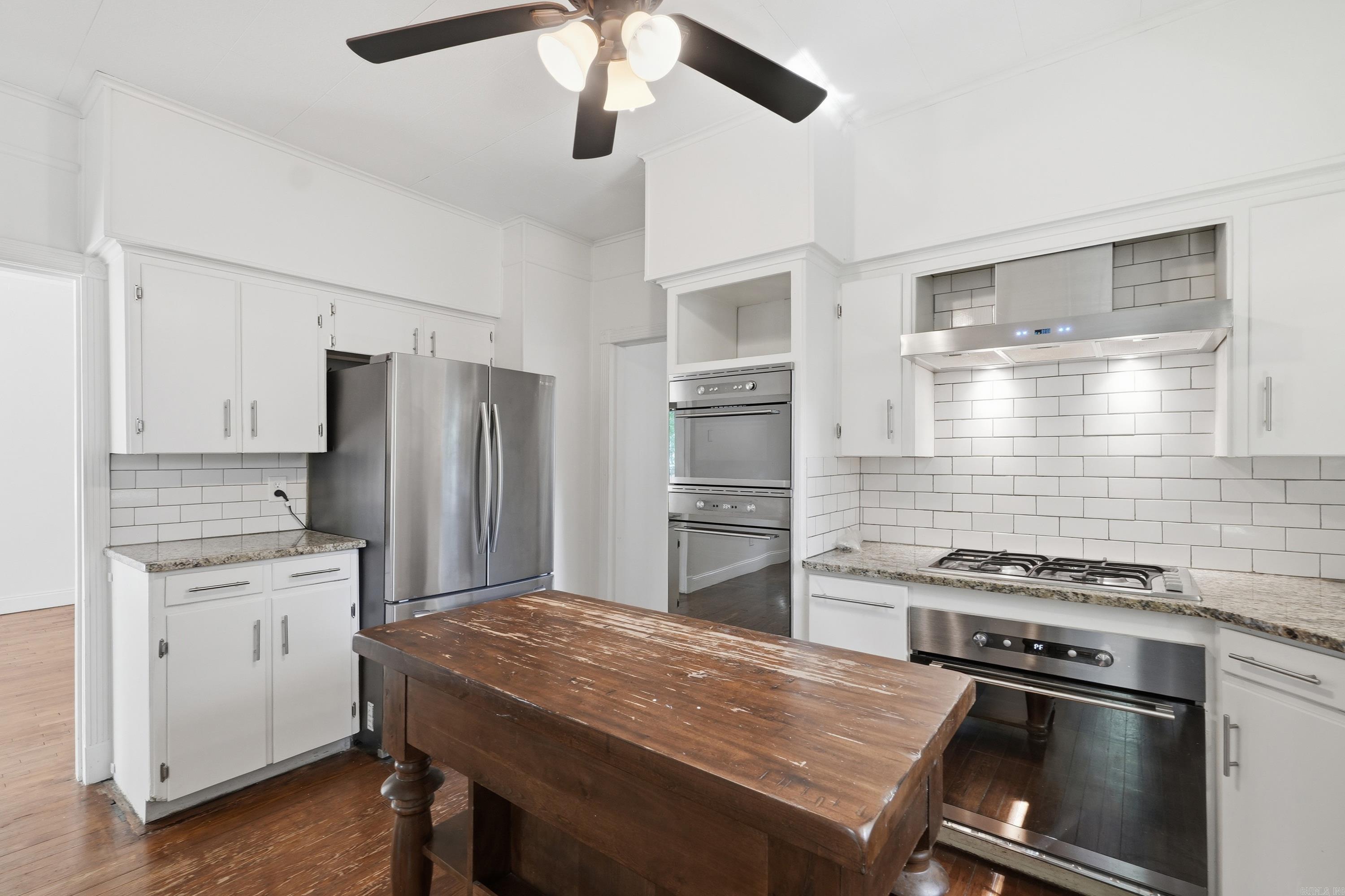 5117 Cantrell  Little Rock, AR