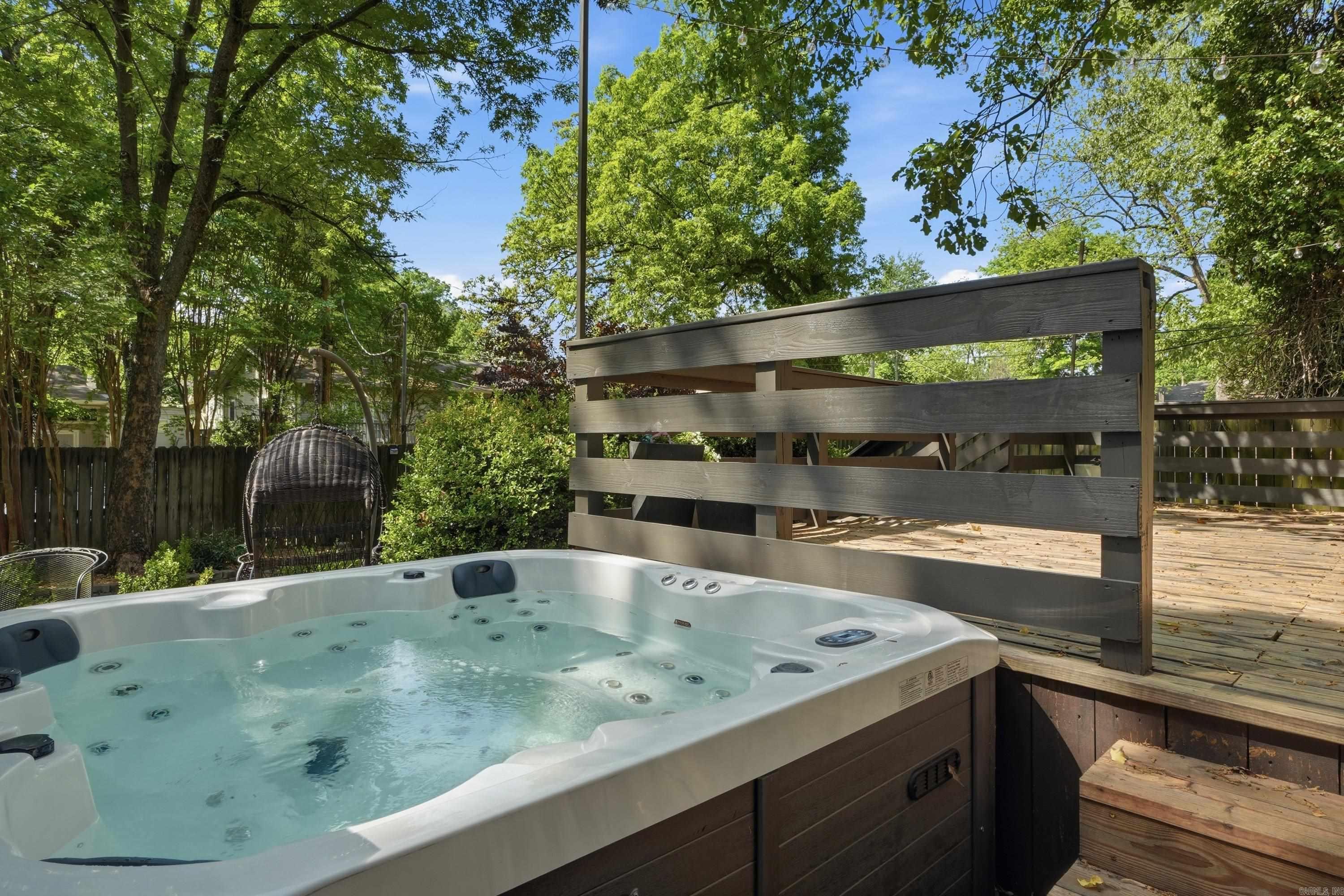 5117 Cantrell  Little Rock, AR