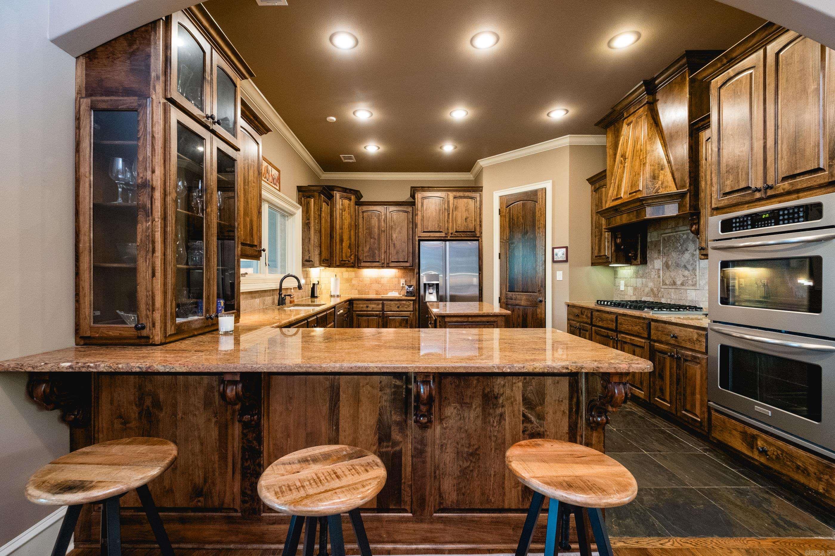 21201 Valley View  Roland, AR