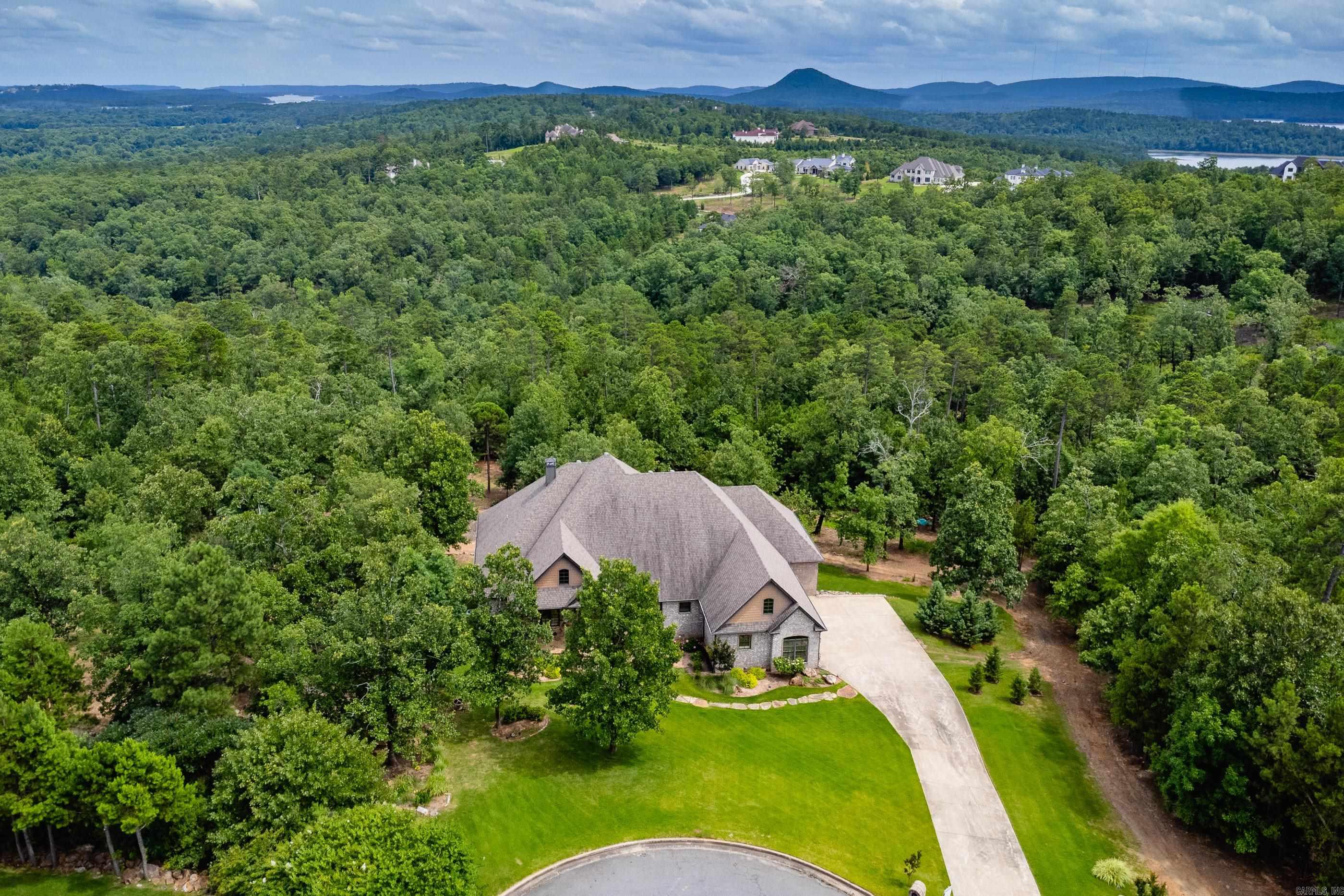 21201 Valley View  Roland, AR