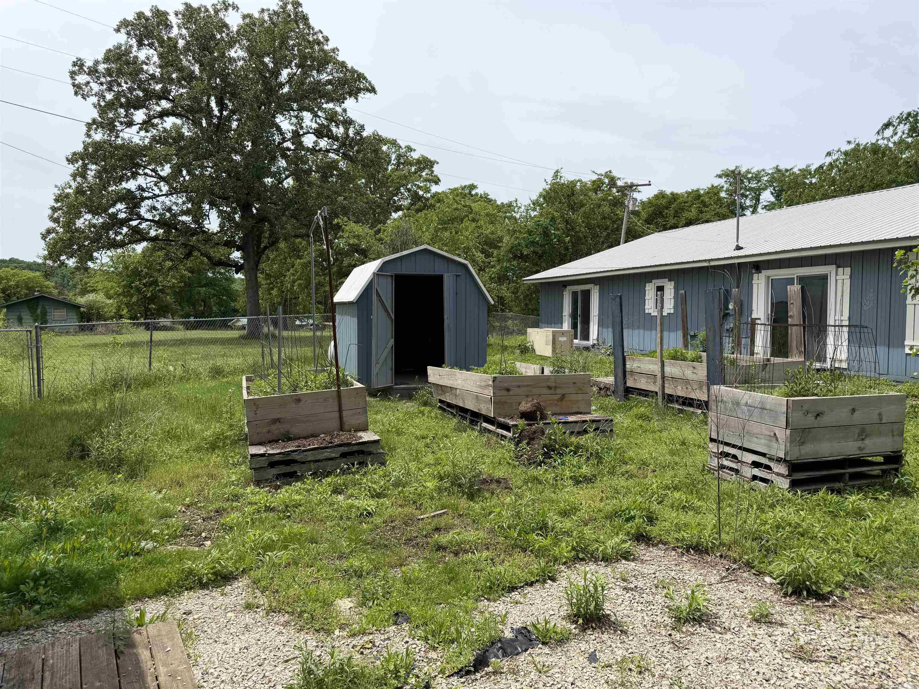 58 Chapman Road  Hardy, AR